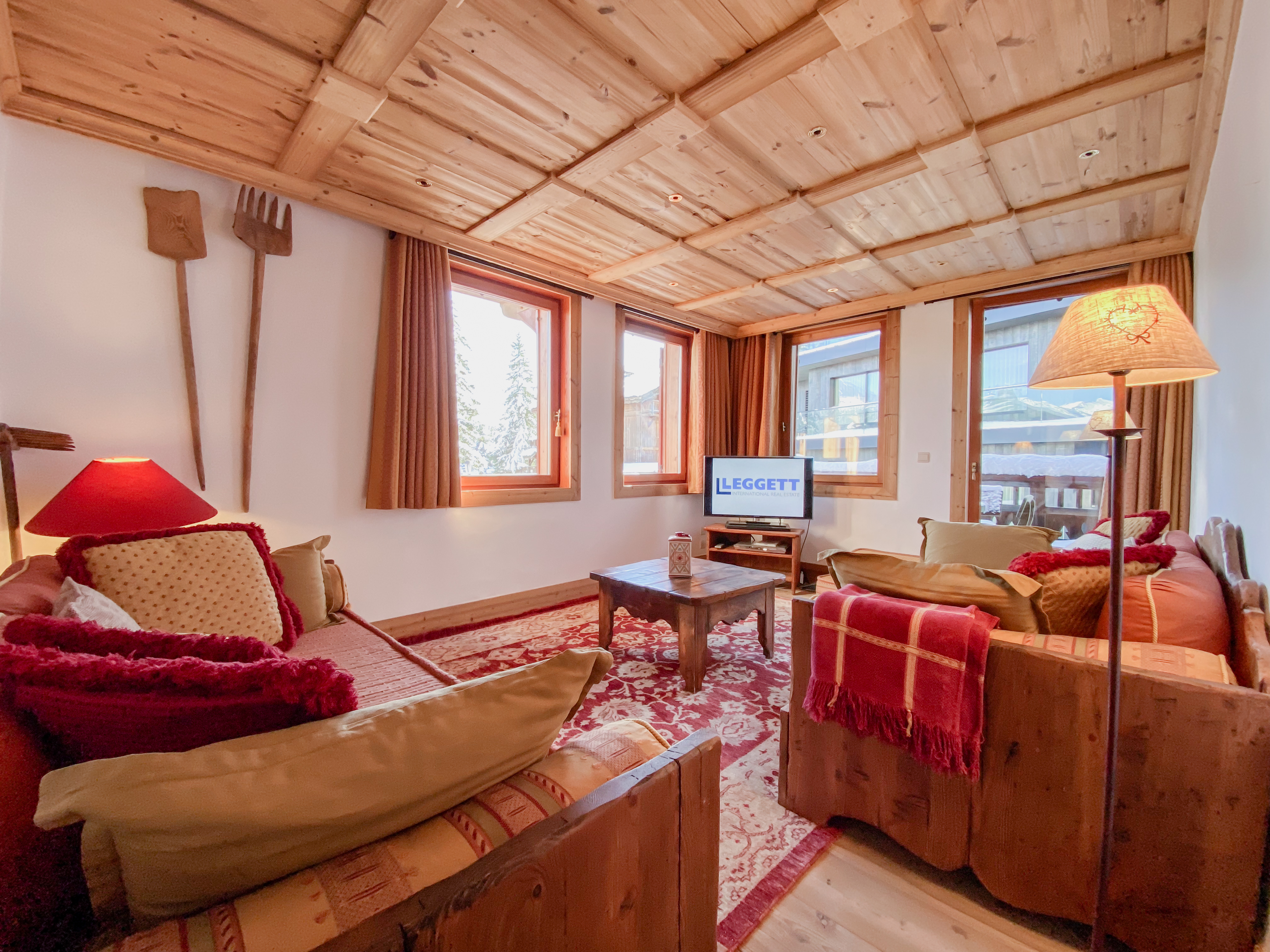 French property for sale in Courchevel, Savoie - €12,500,000 - photo 