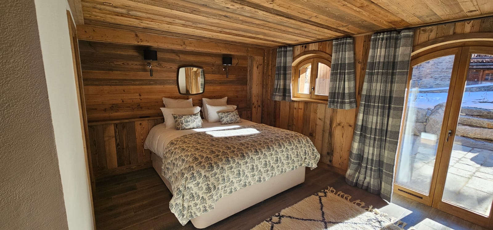 French property for sale in MERIBEL LES ALLUES, Savoie - €5,450,000 - photo 