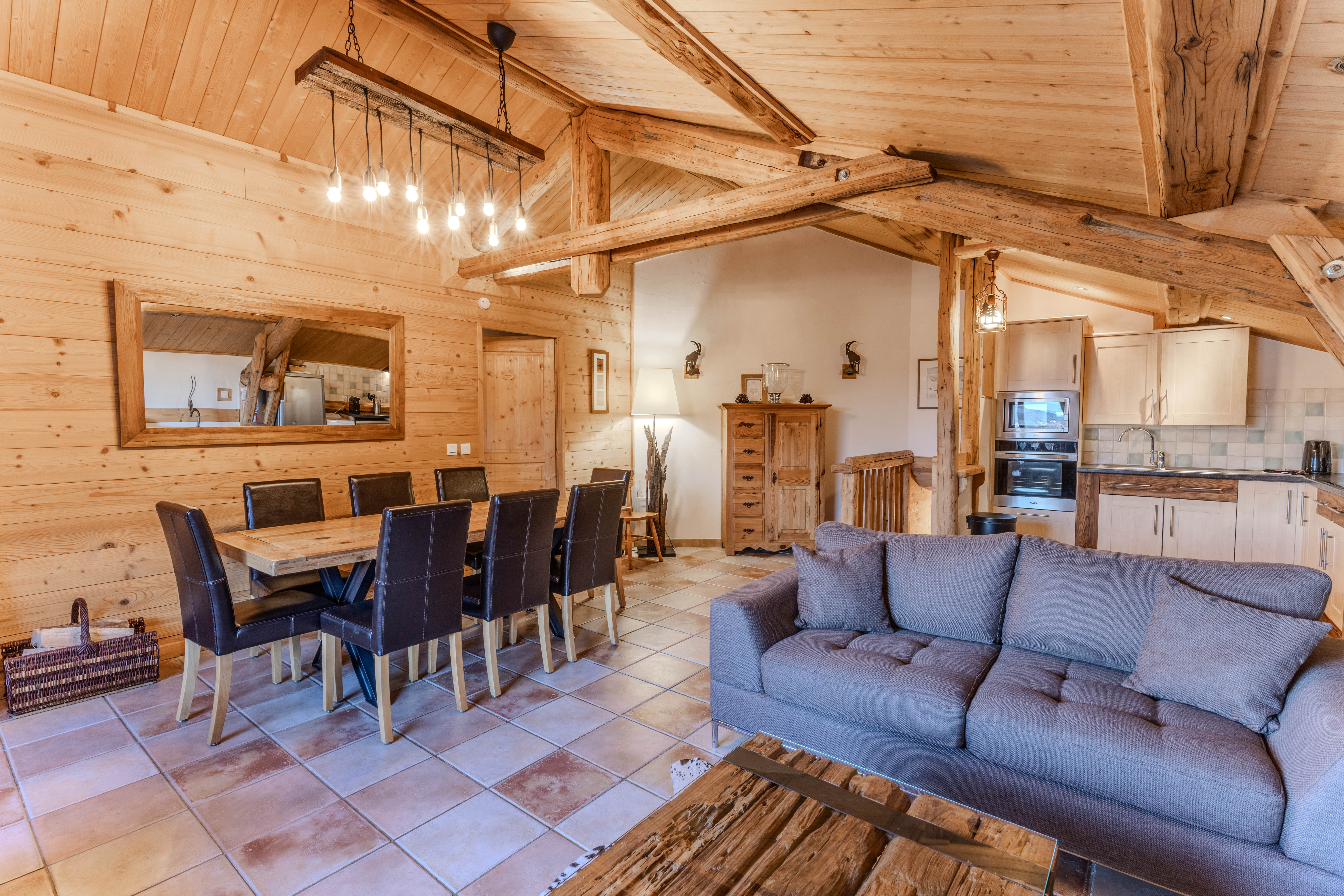 French property for sale in Courchevel, Savoie - €6,200,000 - photo 
