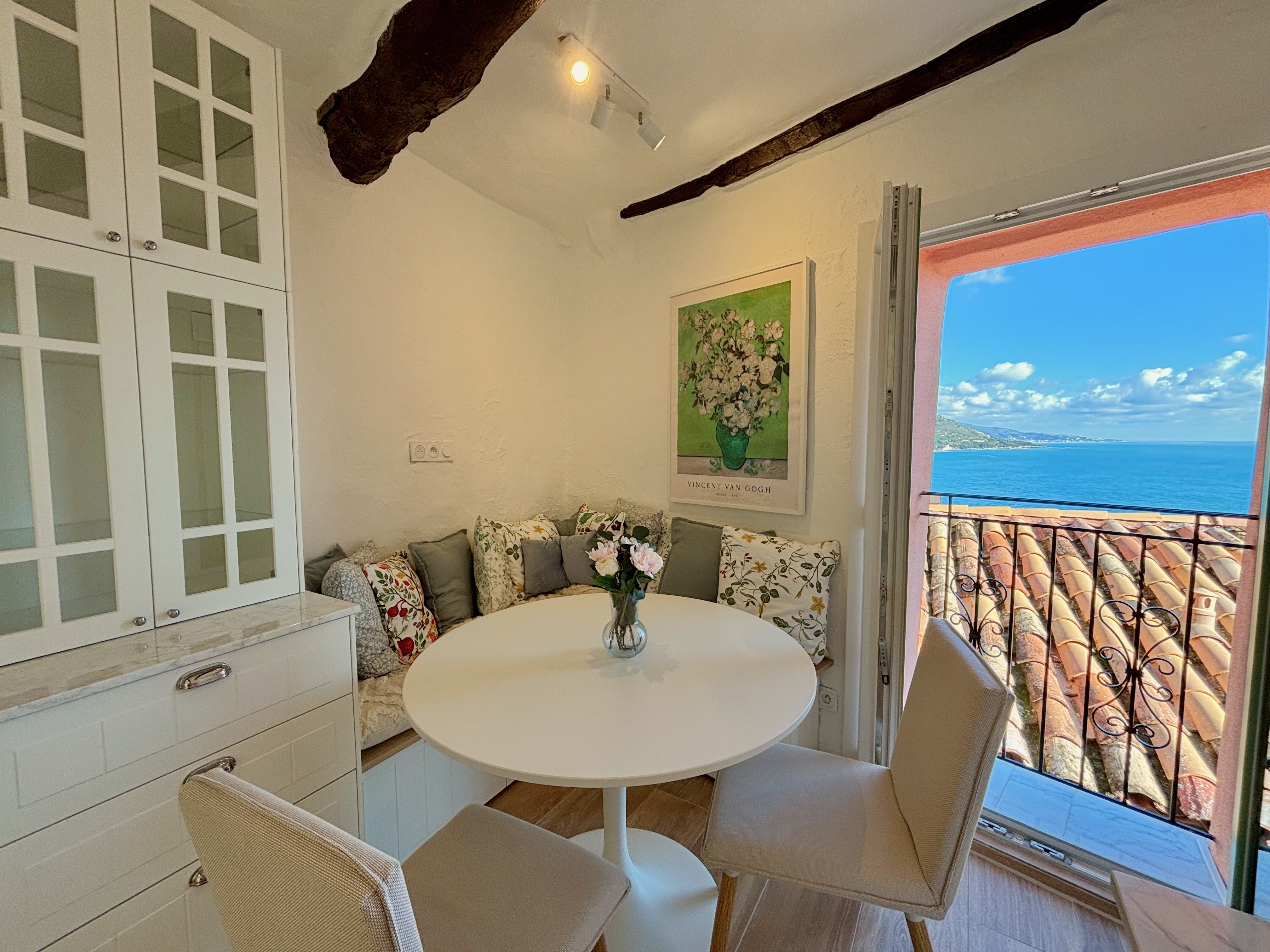 French property for sale in Menton, Alpes-Maritimes - €750,000 - photo 