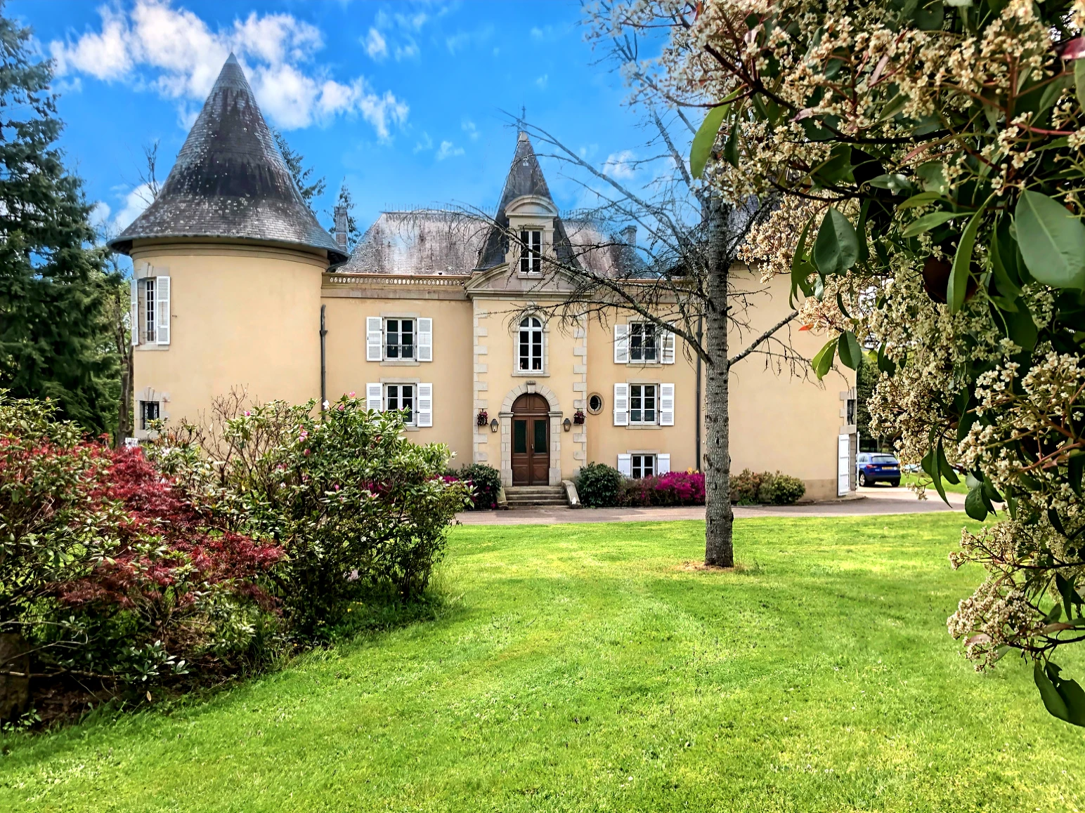 Propriété en France à vendre à Limoges, Haute-Vienne - €1 199 000 - photo 