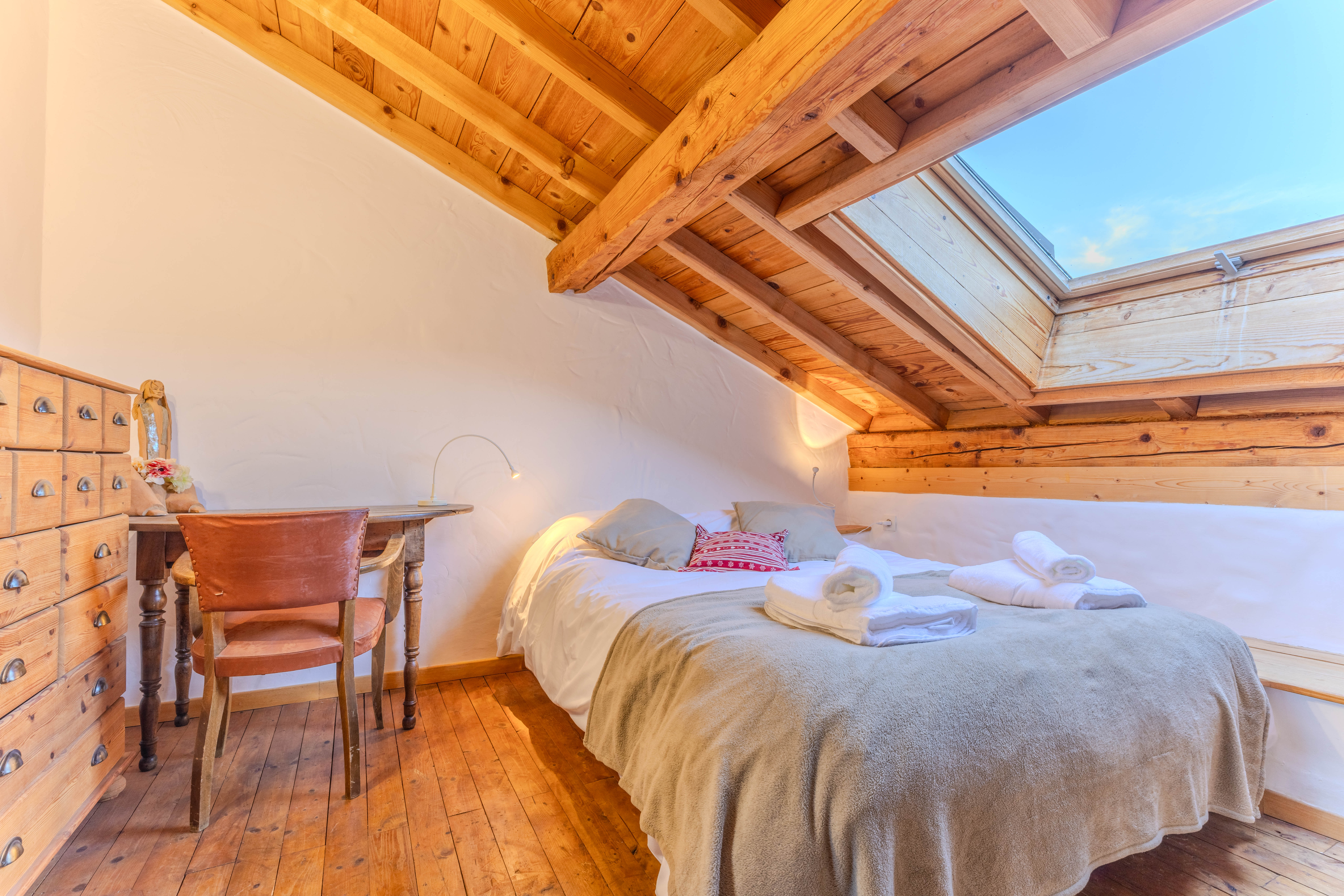 Propriété en France à vendre à Les Allues, Savoie - €1 190 000 - photo 