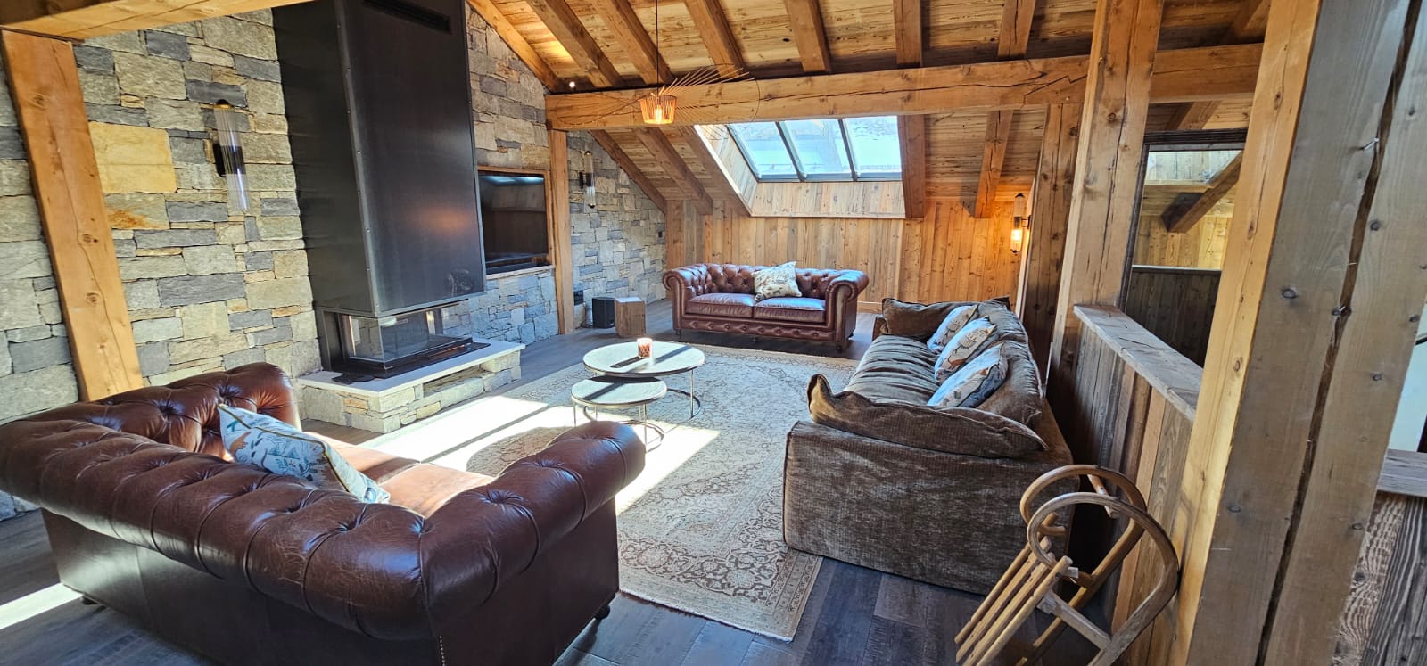 French property for sale in MERIBEL LES ALLUES, Savoie - €5,450,000 - photo 