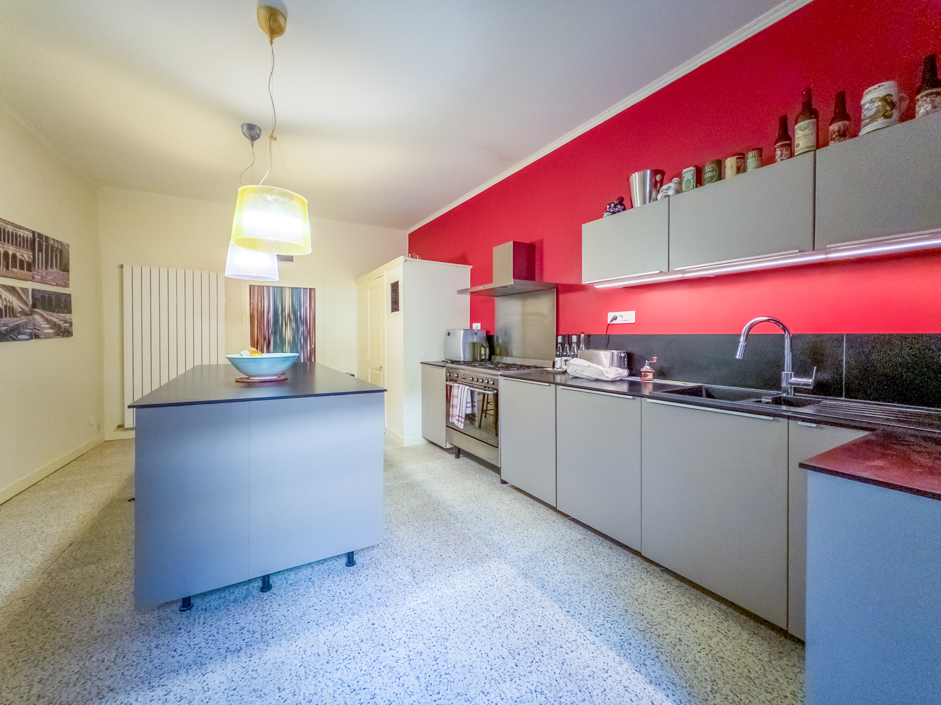 Propriété en France à vendre à Saint-Geniès-de-Fontedit, Hérault - &#8364;560 000 - photo 