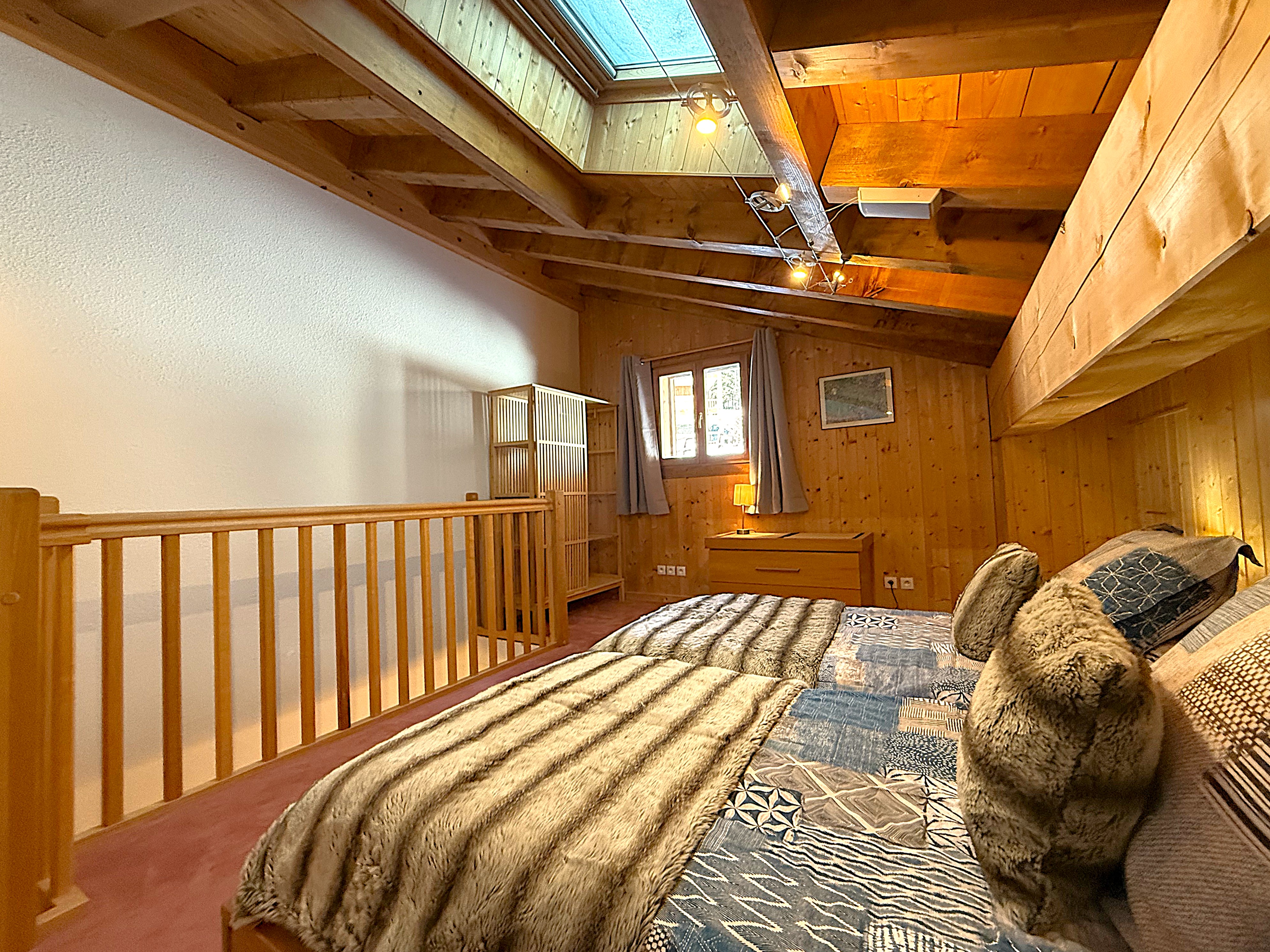 French property for sale in Montvalezan, Savoie - €1,300,000 - photo 