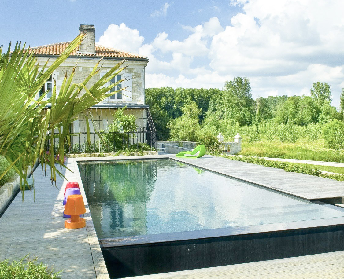 Propriété en France à vendre à Angoulême, Charente - €2 736 840 - photo 