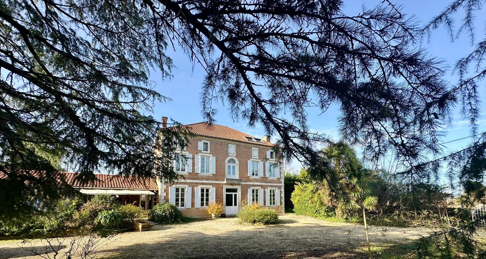 French property for sale in Arblade-le-Haut, Gers - €735,000 - photo 