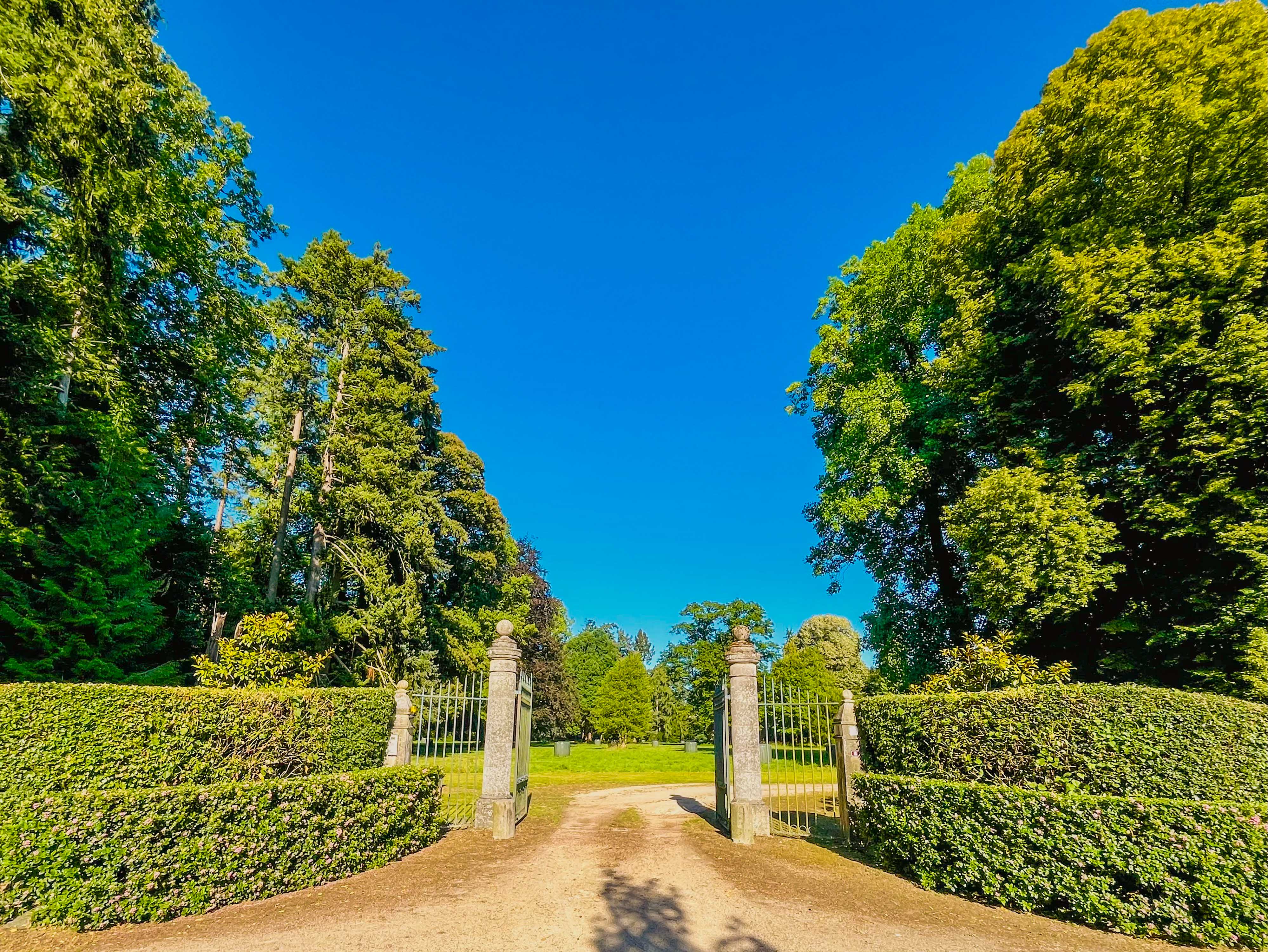 Propriété en France à vendre à Lisieux, Calvados - €1 400 000 - photo 