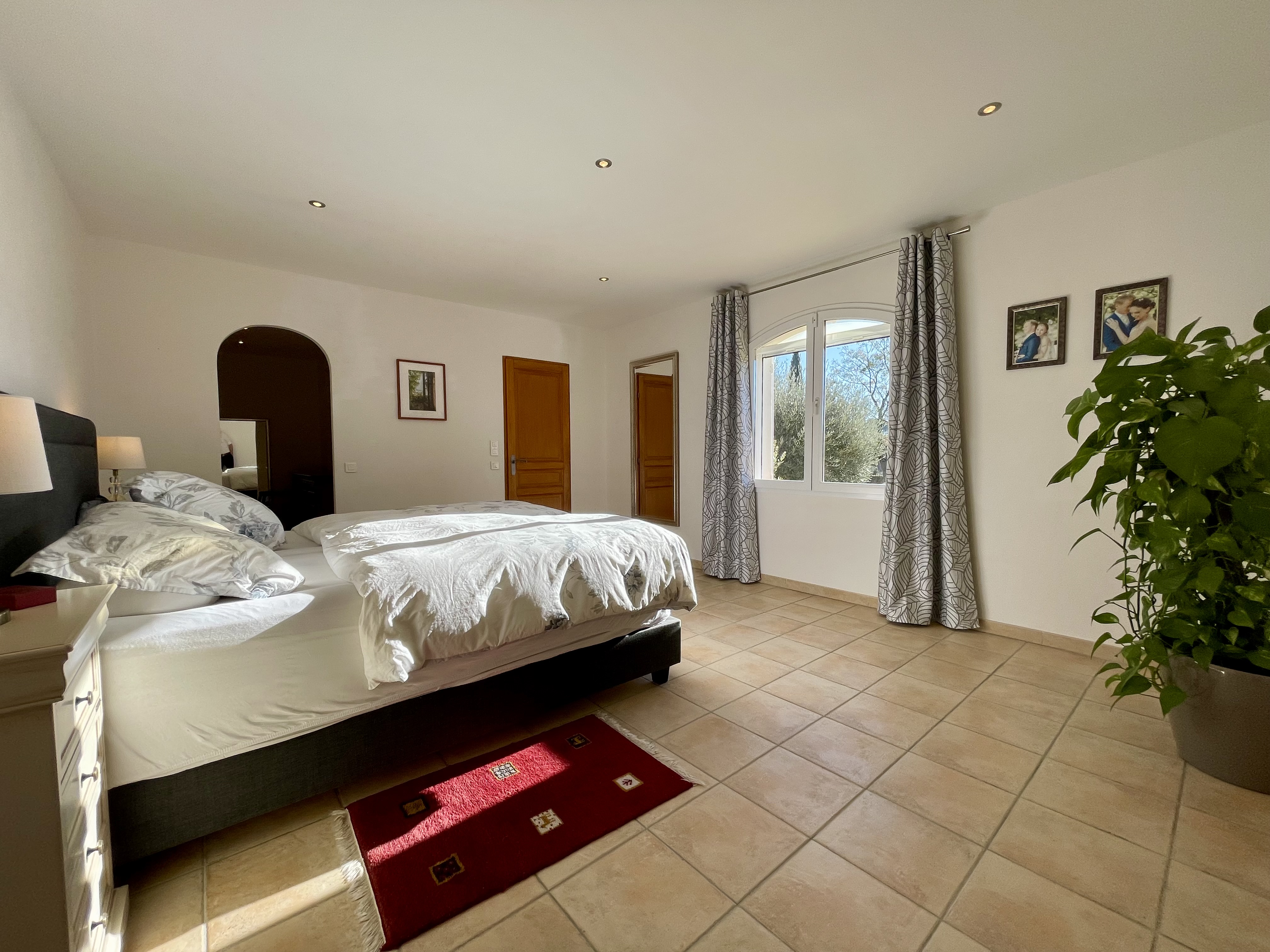 Propriété en France à vendre à Flayosc, Var - €895 000 - photo 