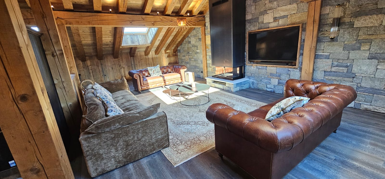 French property for sale in MERIBEL LES ALLUES, Savoie - €5,450,000 - photo 