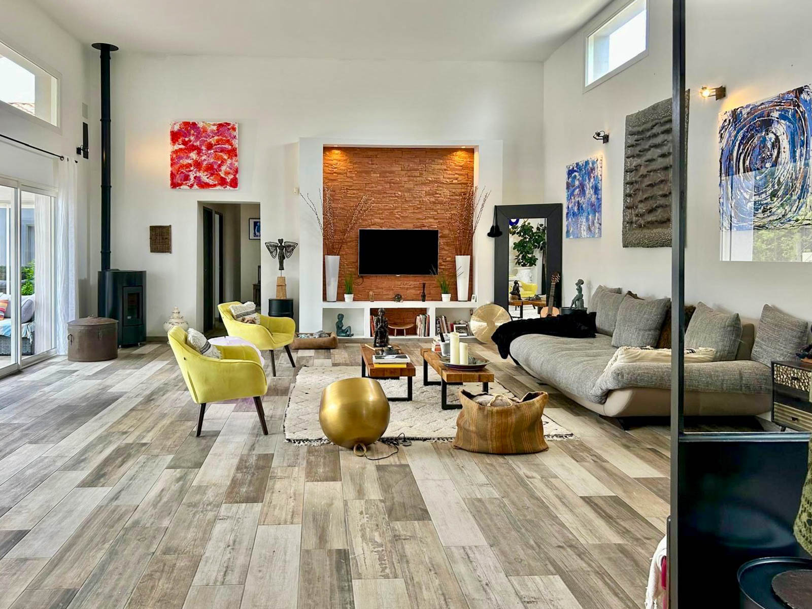 French property for sale in Castillon-du-Gard, Gard - €670,000 - photo 