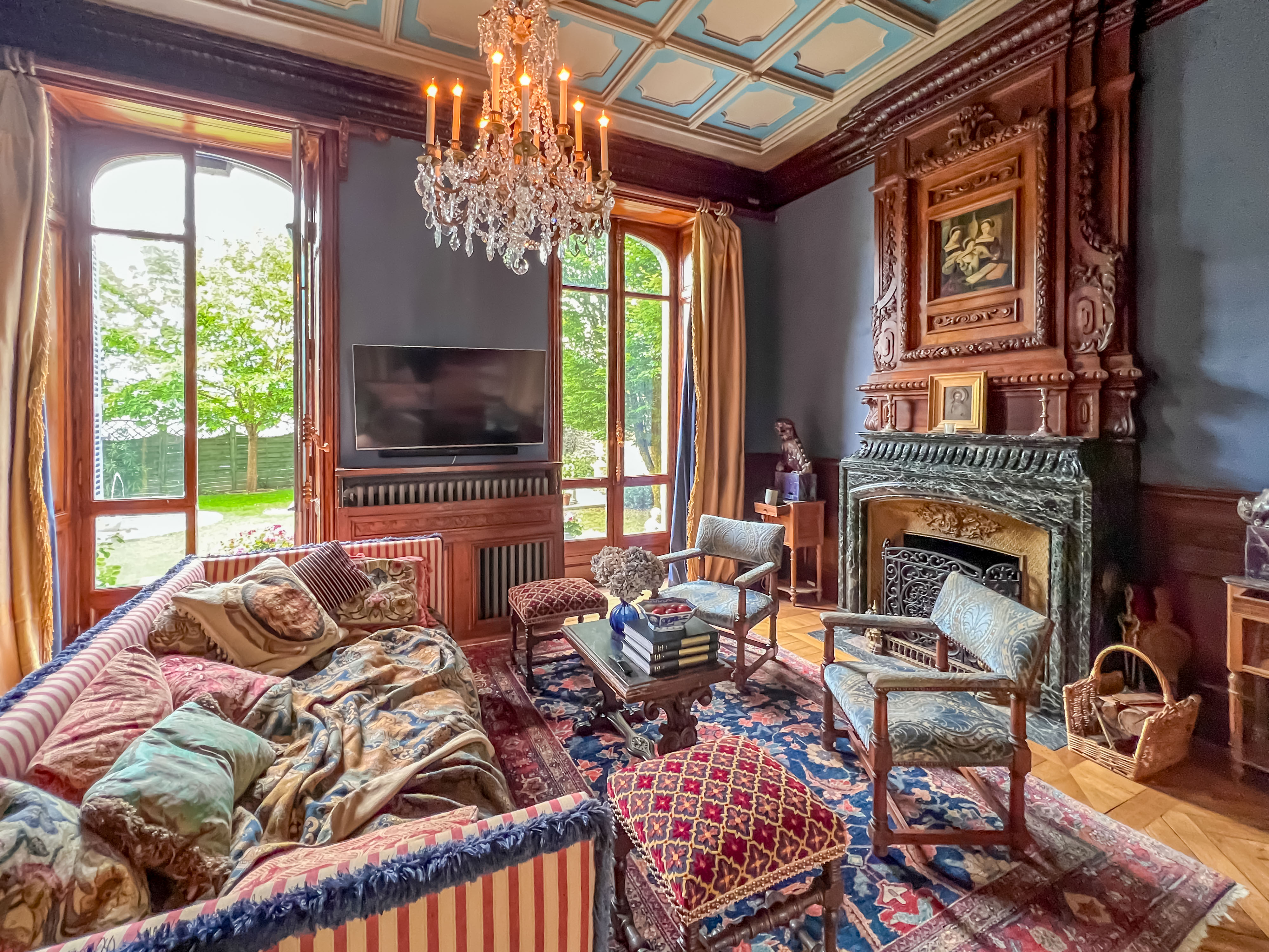 French property for sale in Mayenne, Mayenne - €880,000 - photo 