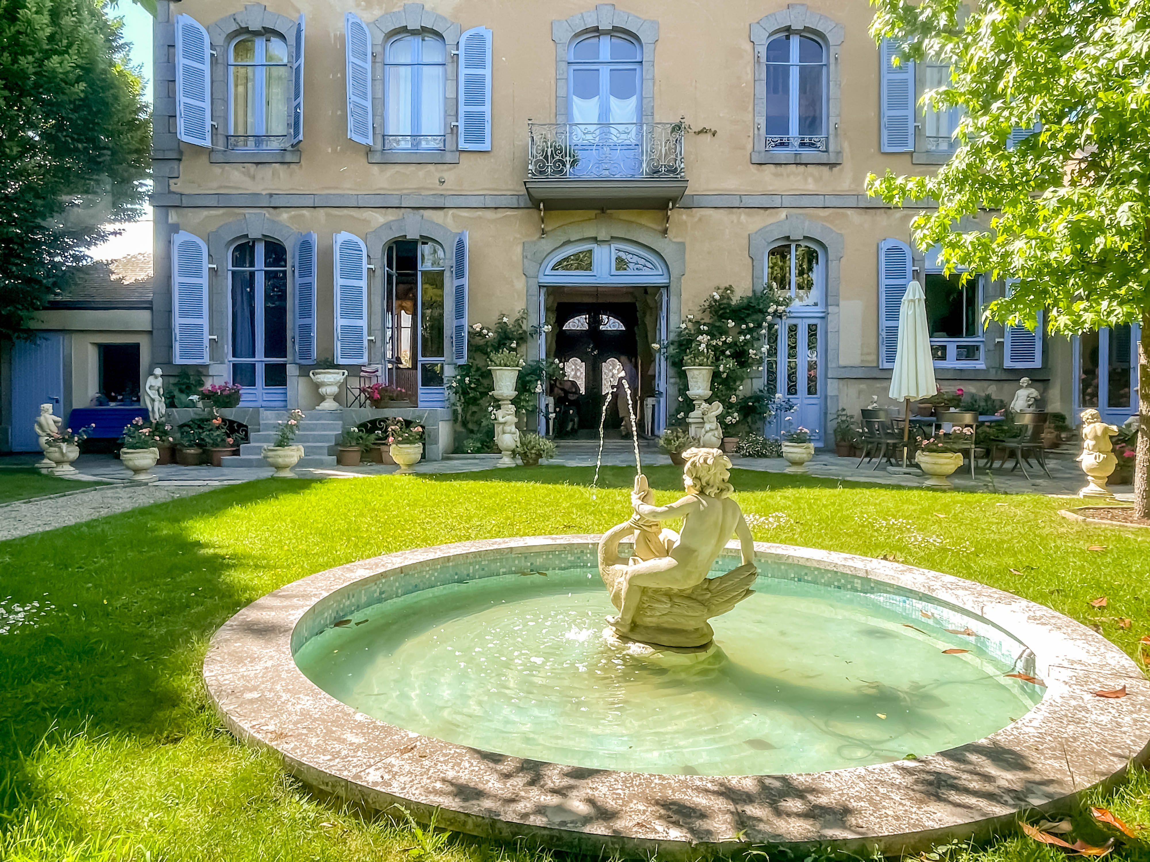 French property for sale in Mayenne, Mayenne - €880,000 - photo 