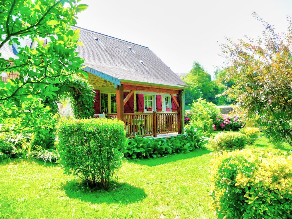French property for sale in Oloron-Sainte-Marie, Pyrénées-Atlantiques - €749,000 - photo 