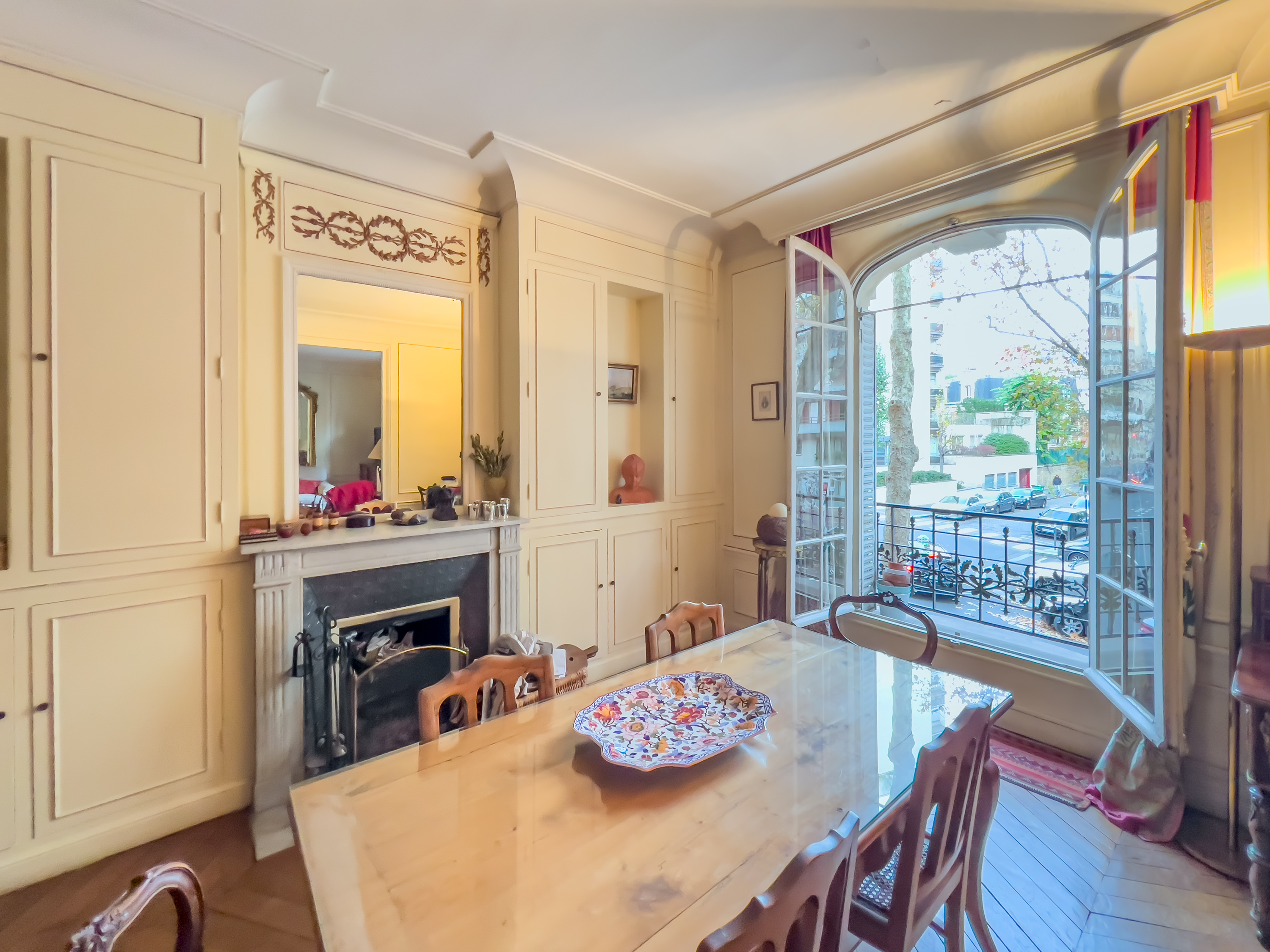 French property for sale in Paris 16e Arrondissement, Paris - €1,240,000 - photo 