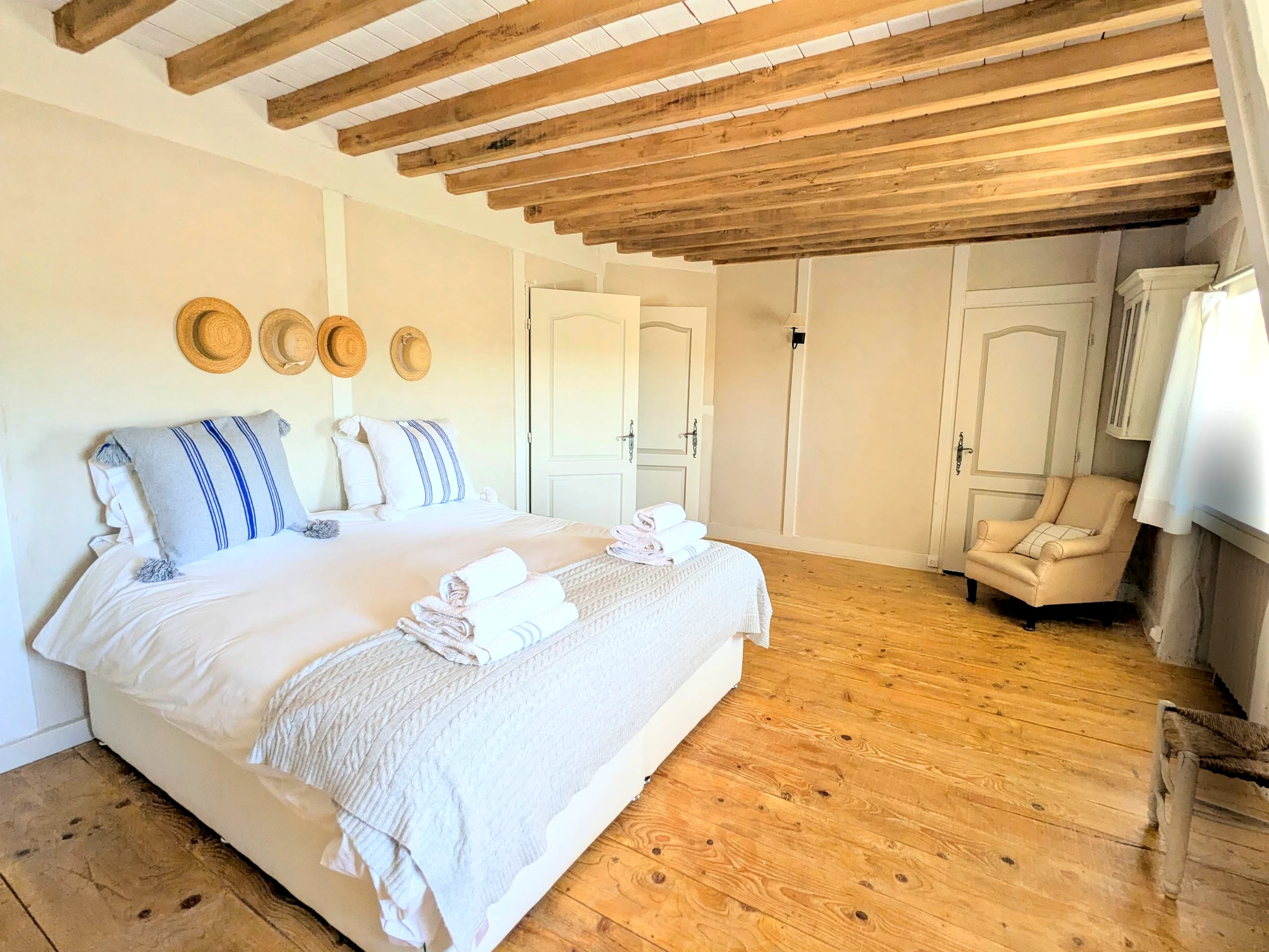 French property for sale in Saint-Priest-Ligoure, Haute-Vienne - €699,000 - photo 