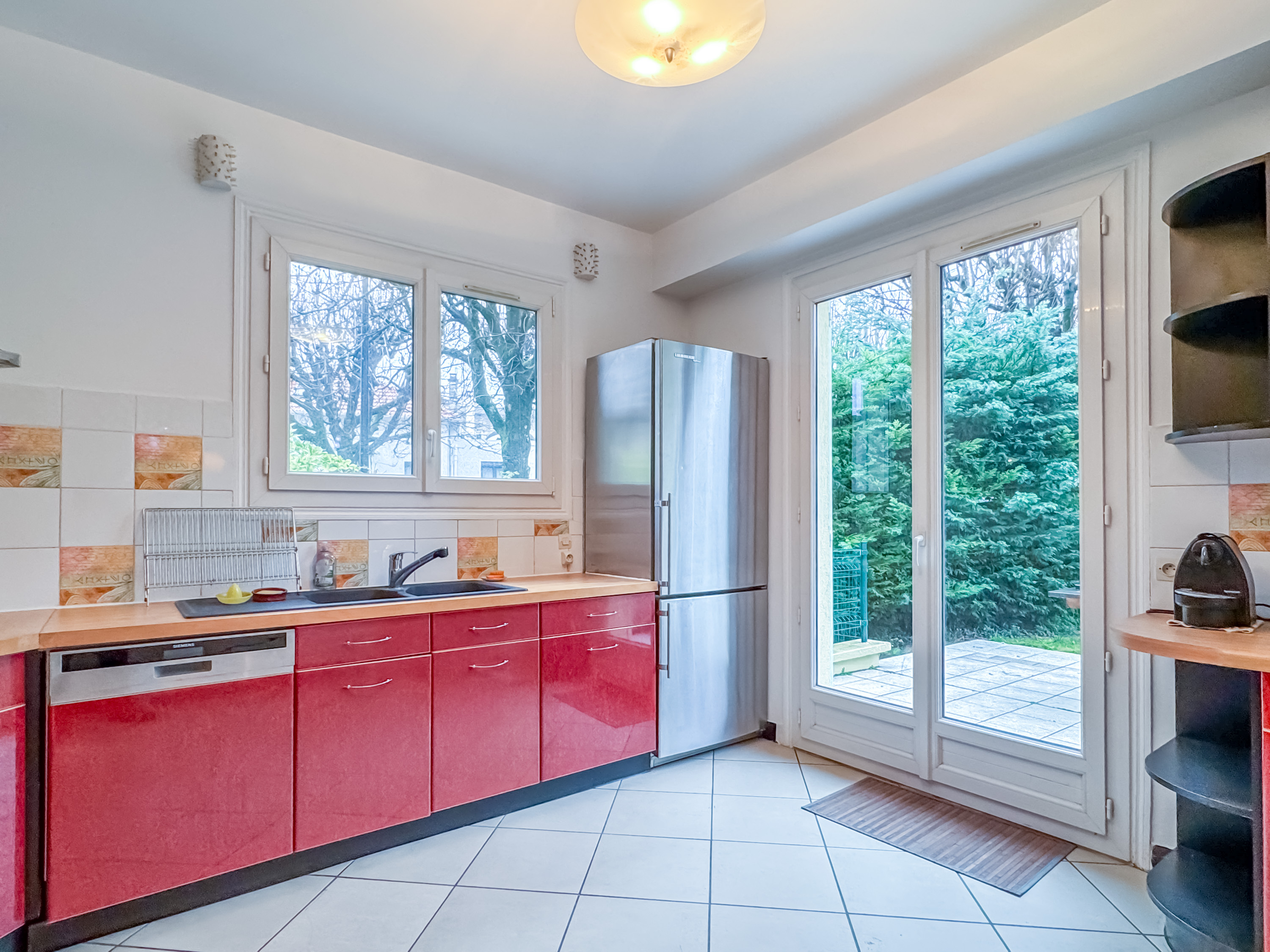 Propriété en France à vendre à Saint-Maur-des-Fossés, Val-de-Marne - €1 045 000 - photo 