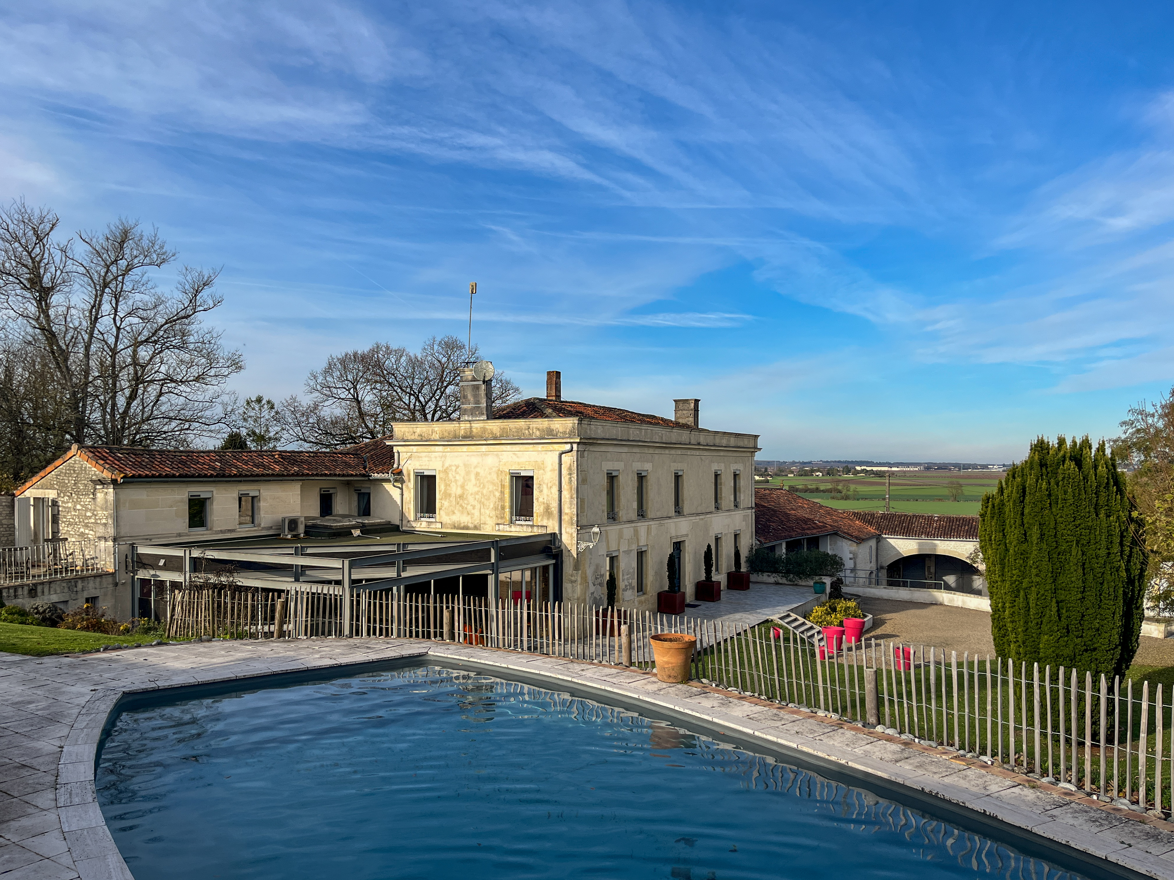 French property for sale in Cognac, Charente - €790,000 - photo 