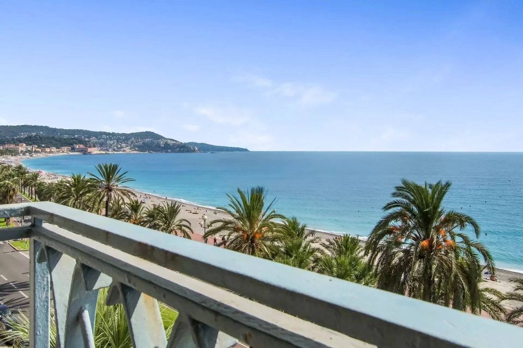 French property for sale in Nice, Alpes-Maritimes - €719,000 - photo 