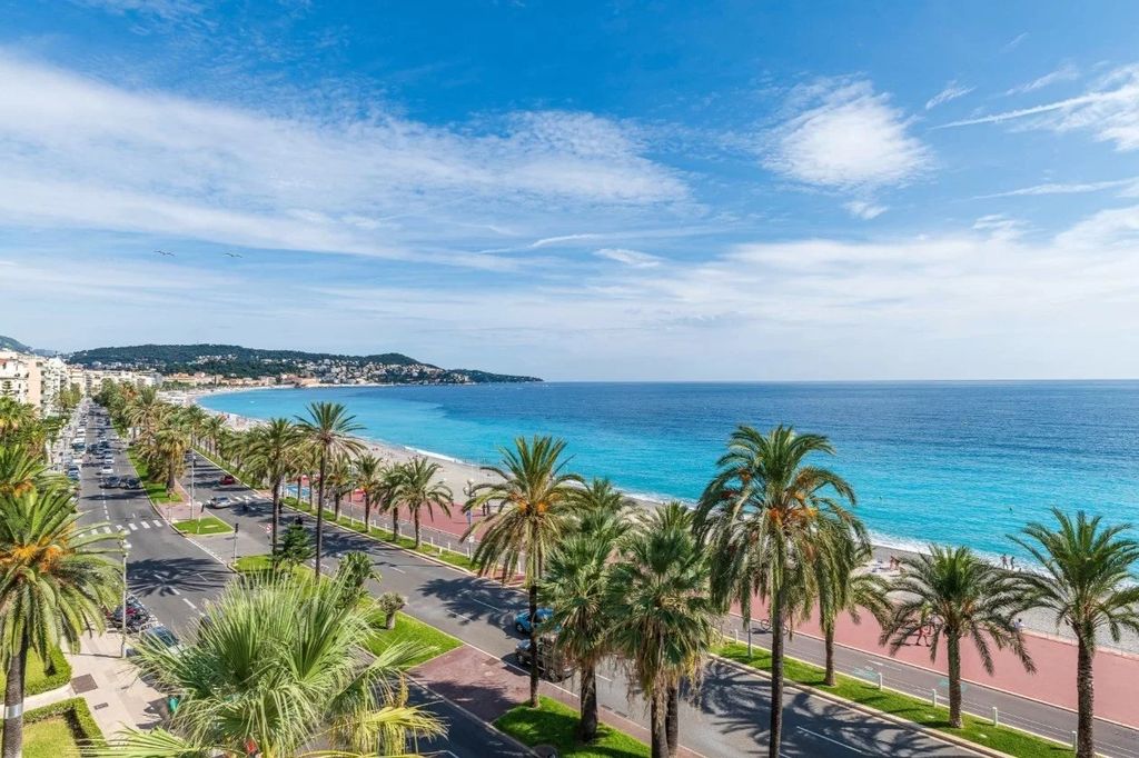 French property for sale in Nice, Alpes-Maritimes - €719,000 - photo 