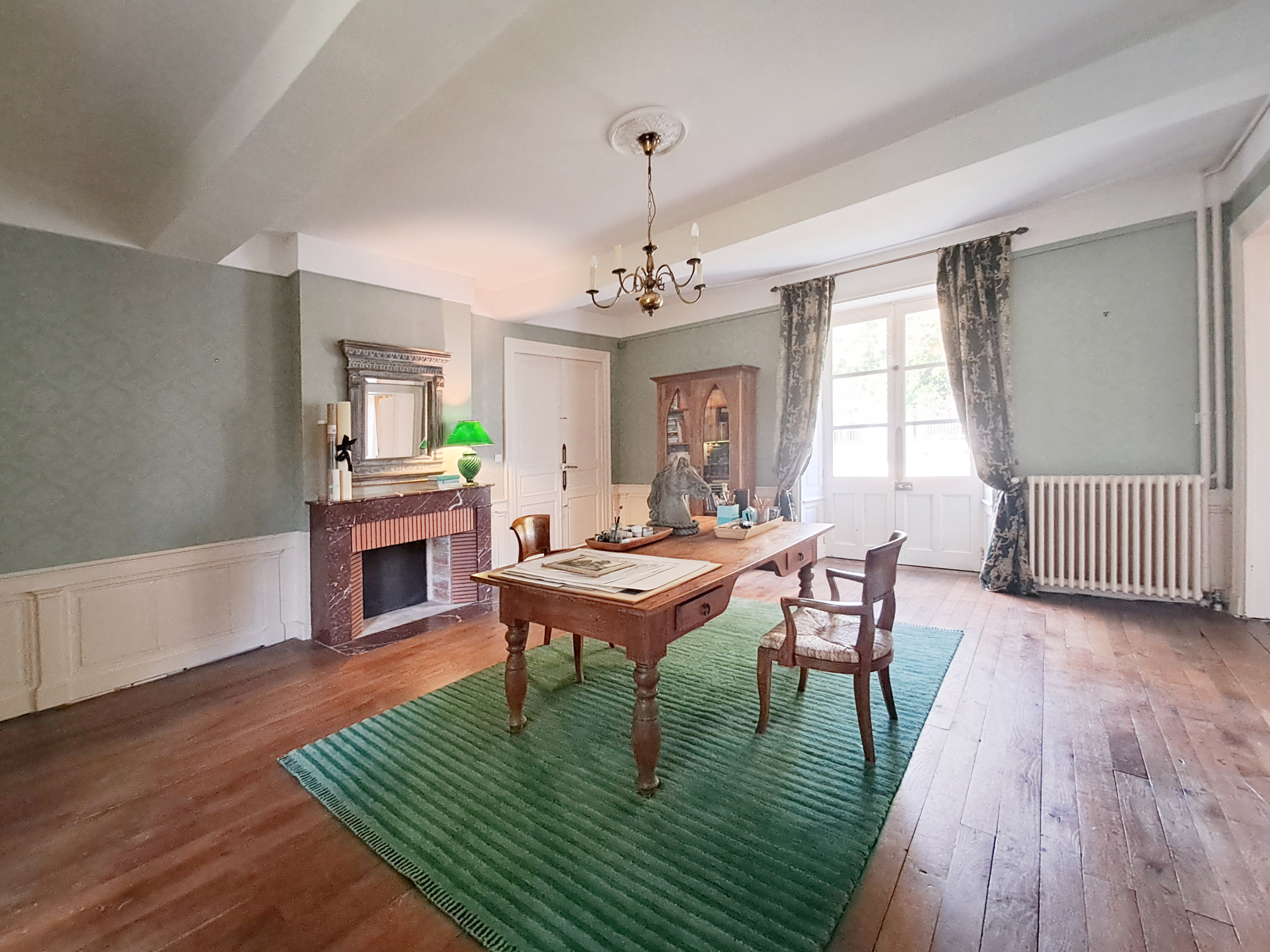 French property for sale in Melle, Deux-Sèvres - €795,000 - photo 