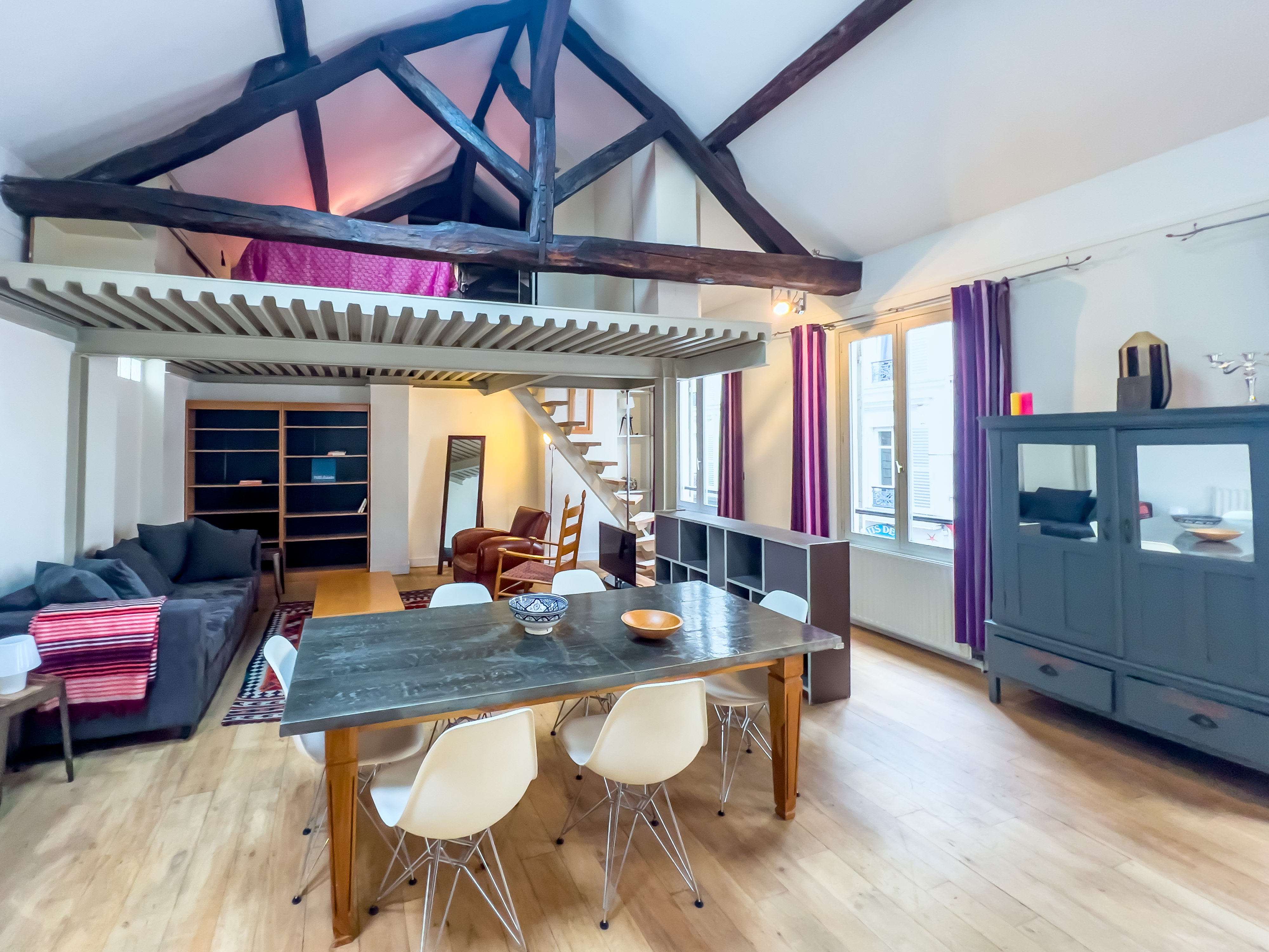 French property for sale in Paris, Paris - €895,000 - photo 