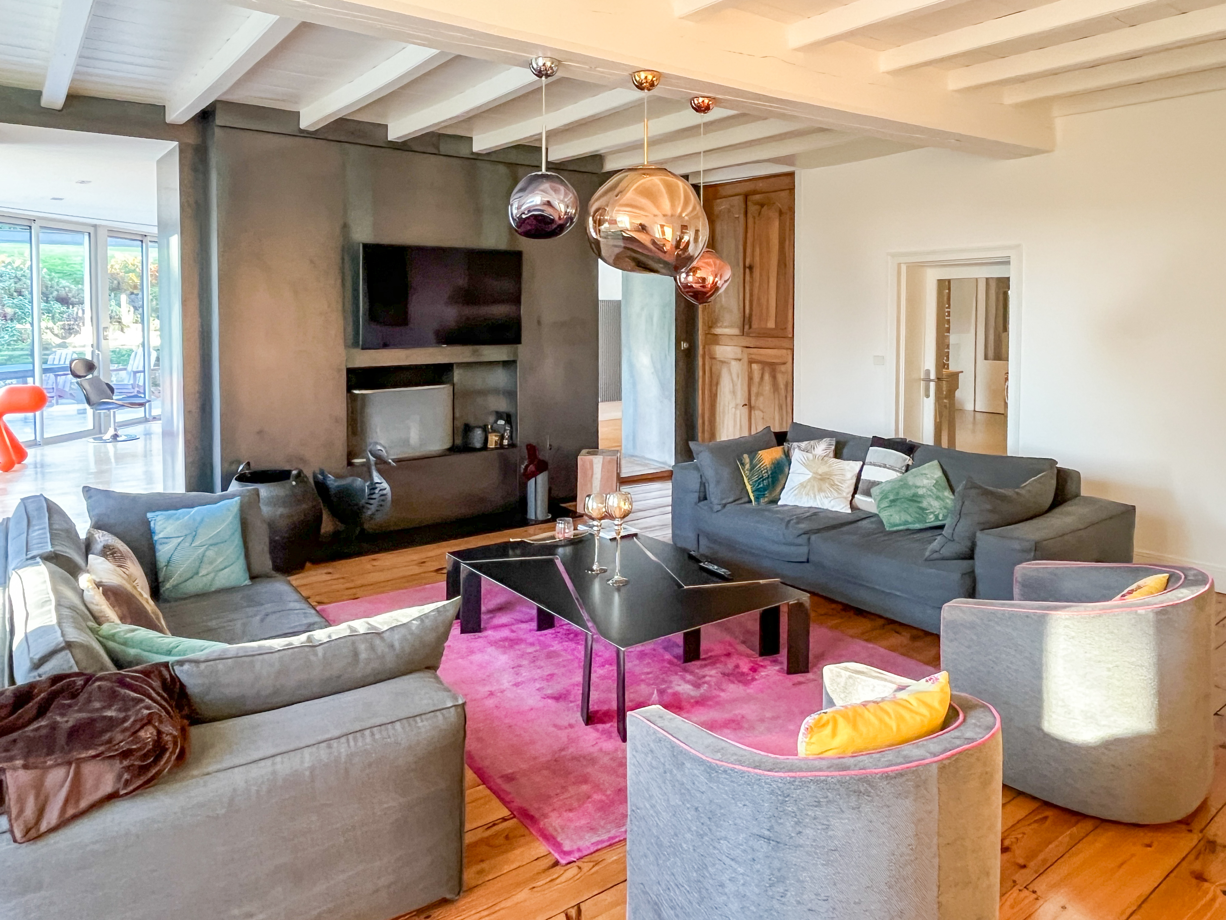 French property for sale in Cognac, Charente - €790,000 - photo 