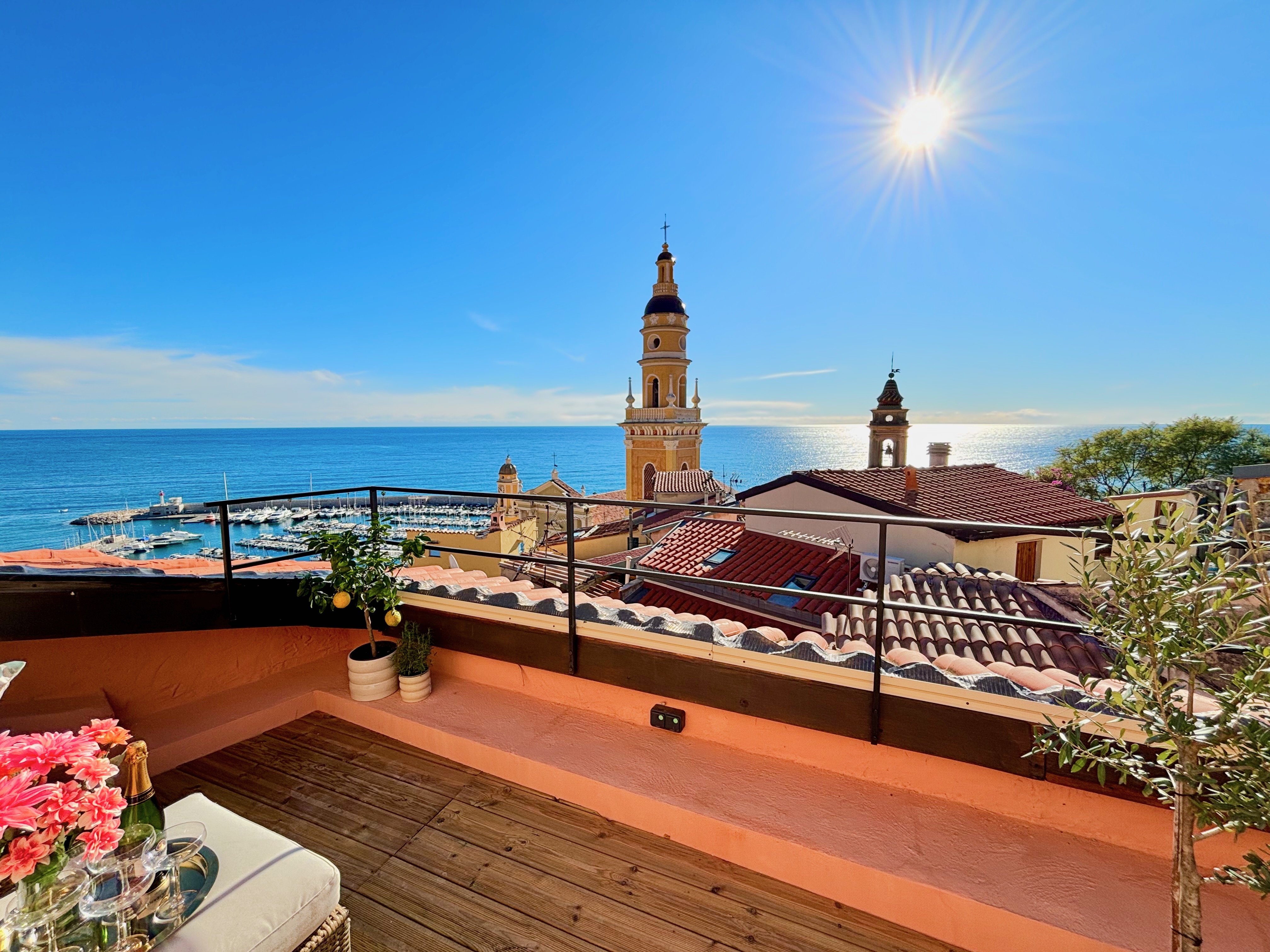 French property for sale in Menton, Alpes-Maritimes - €750,000 - photo 