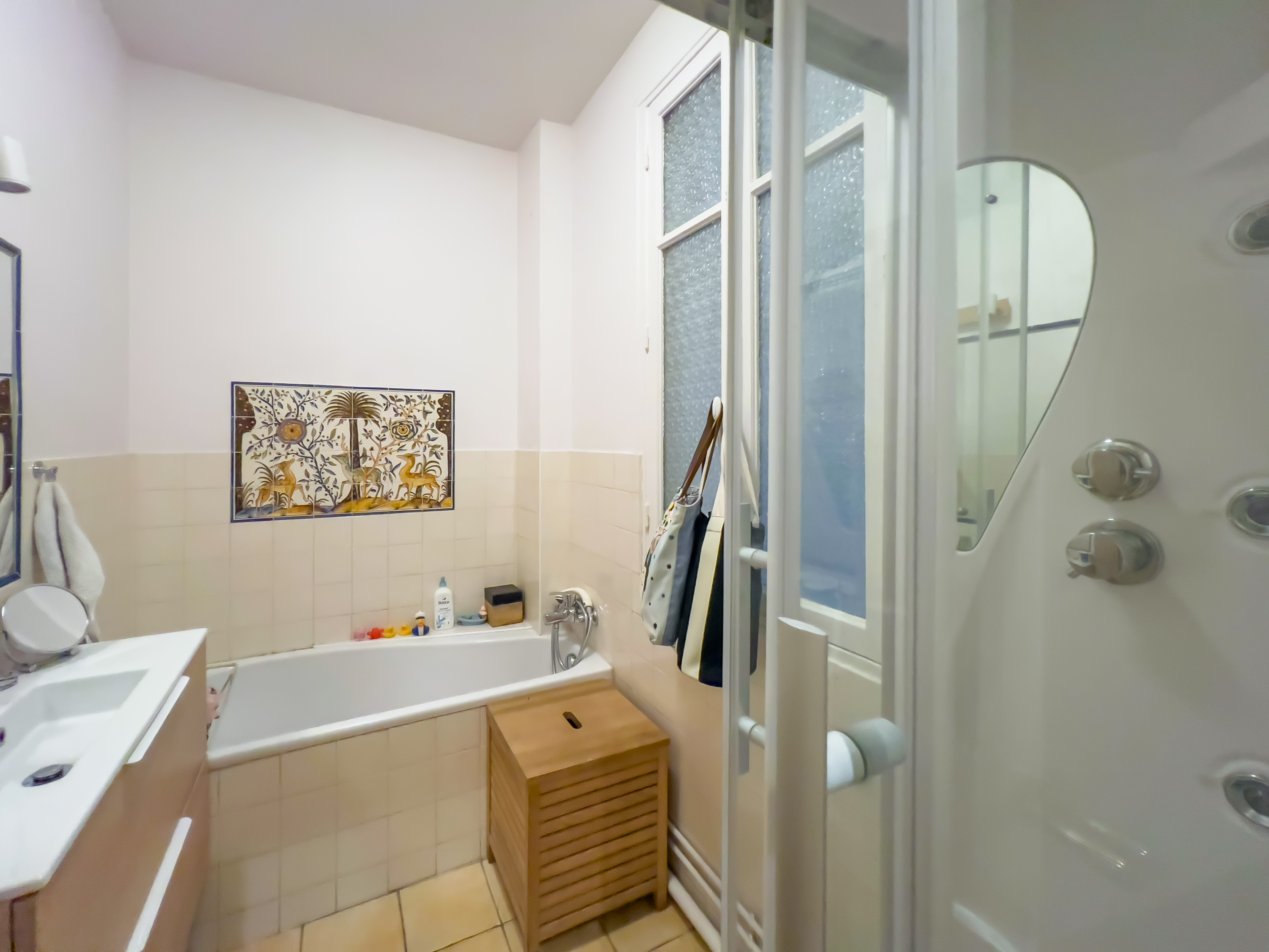 French property for sale in Paris 16e Arrondissement, Paris - €1,240,000 - photo 