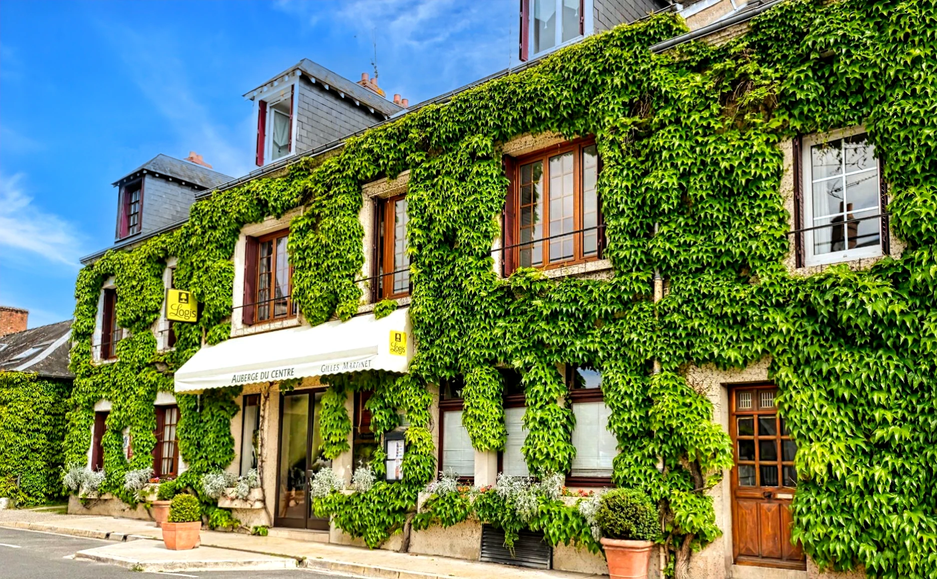 Propriété en France à vendre à Blois, Loir-et-Cher - €1 591 200 - photo 