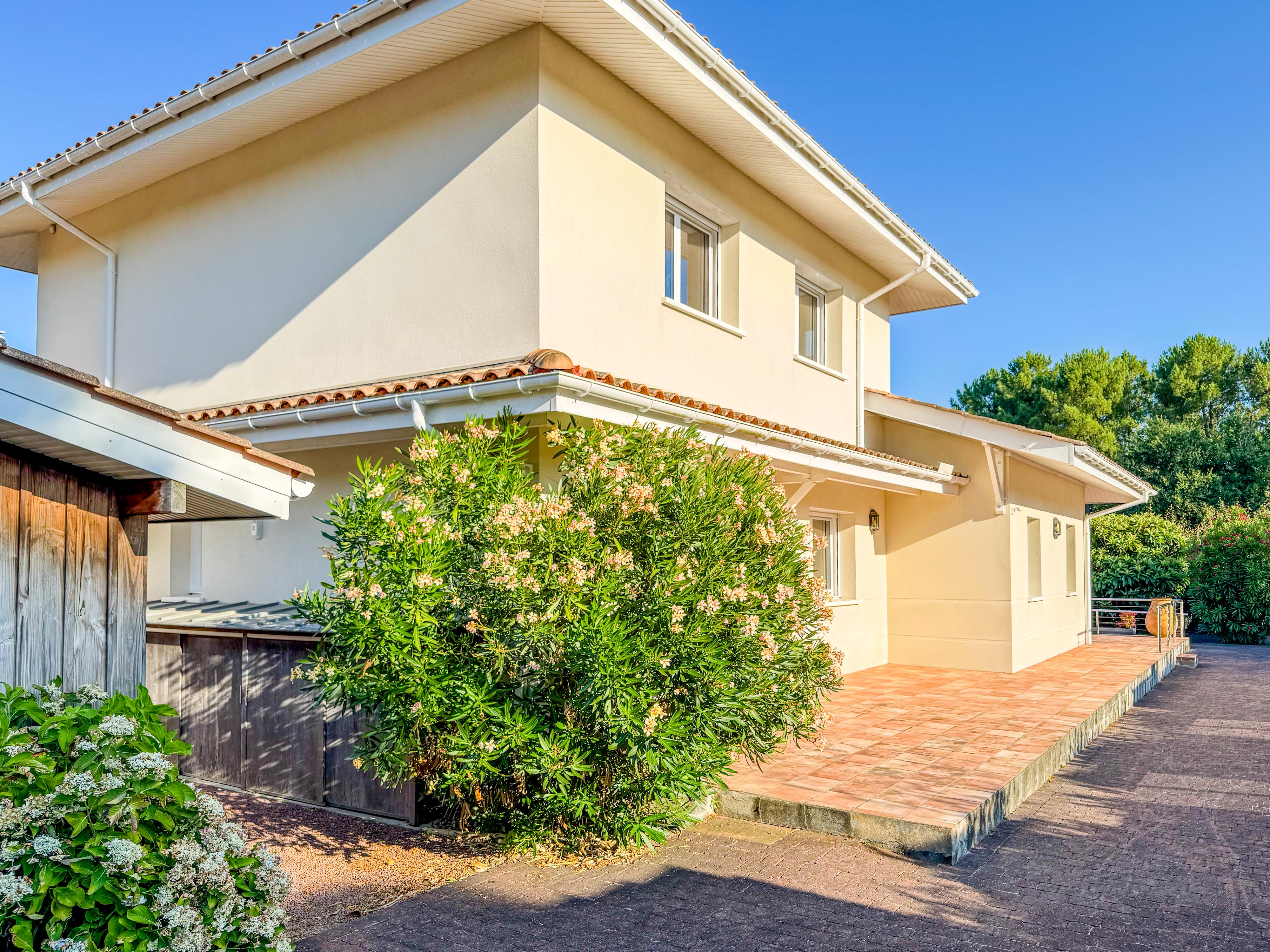 Propriété en France à vendre à Lège-Cap-Ferret, Gironde - €669 000 - photo 