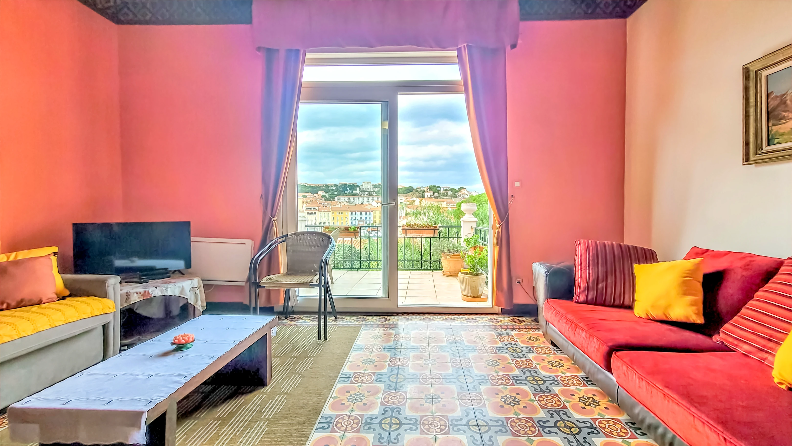 Propriété en France à vendre à Port-Vendres, Pyrénées-Orientales - €560 000 - photo 