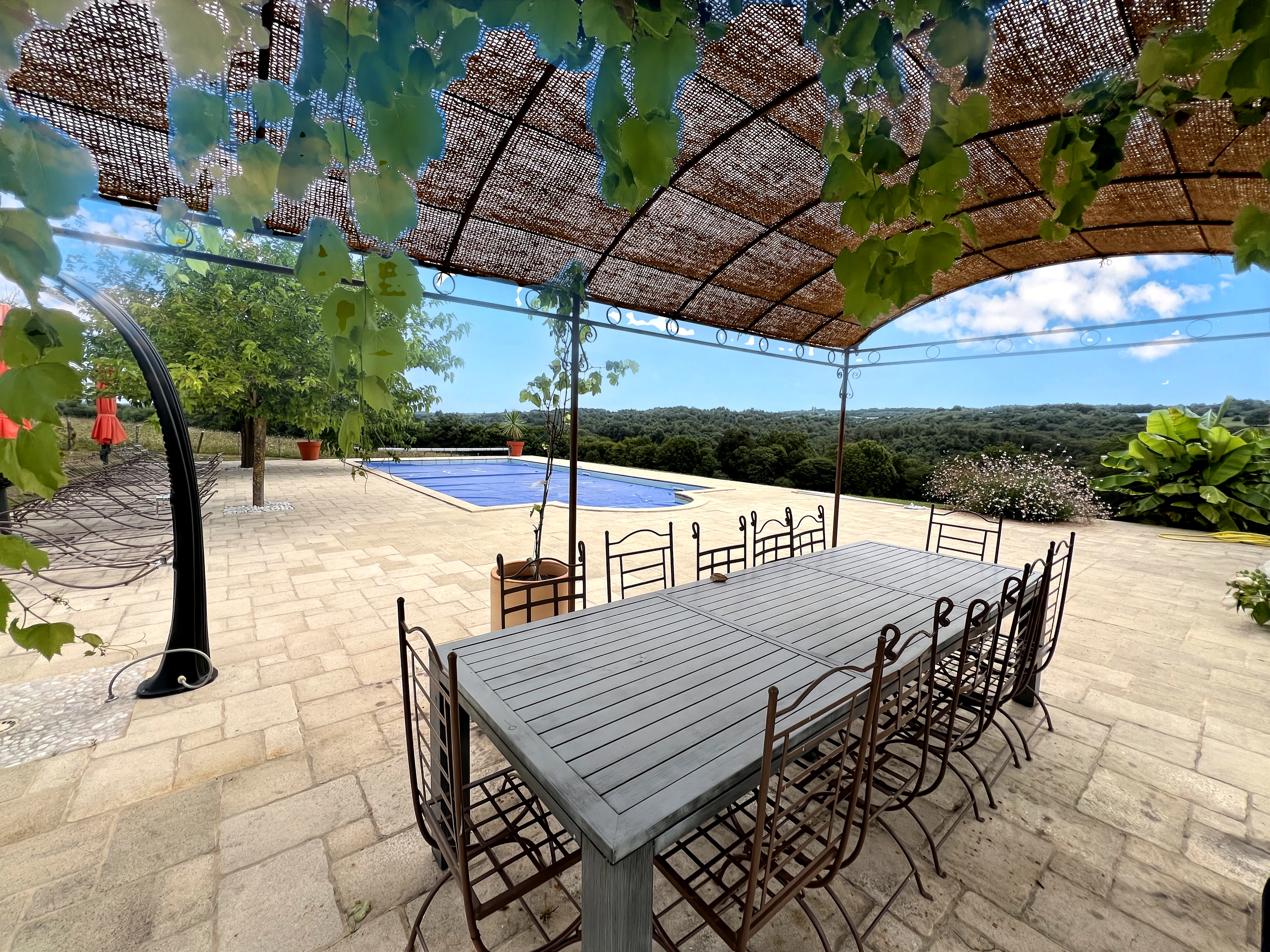 French property for sale in Saint-Paul-la-Roche, Dordogne - €1,590,000 - photo 