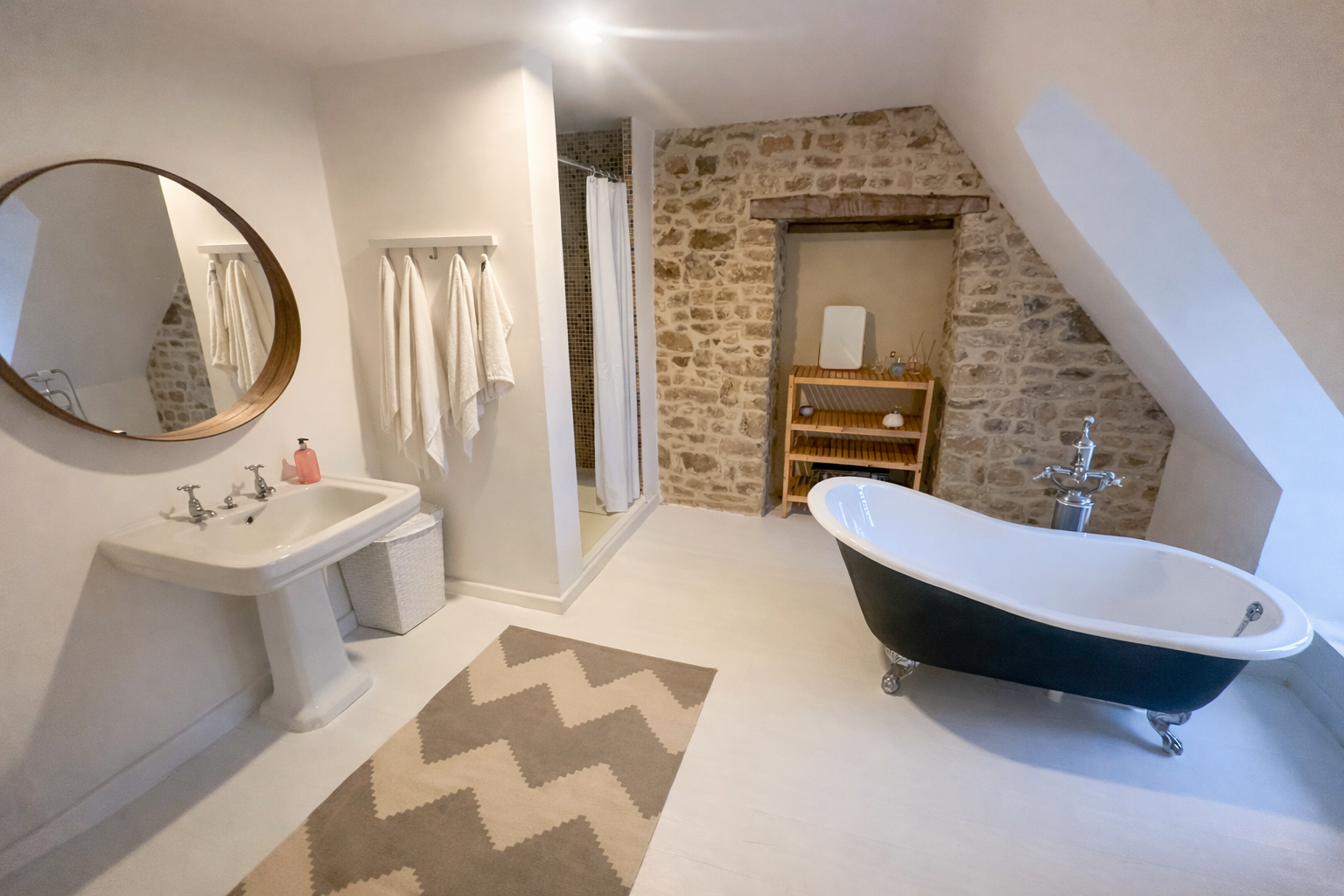 Propriété en France à vendre à Sortosville, Manche - €675 000 - photo 