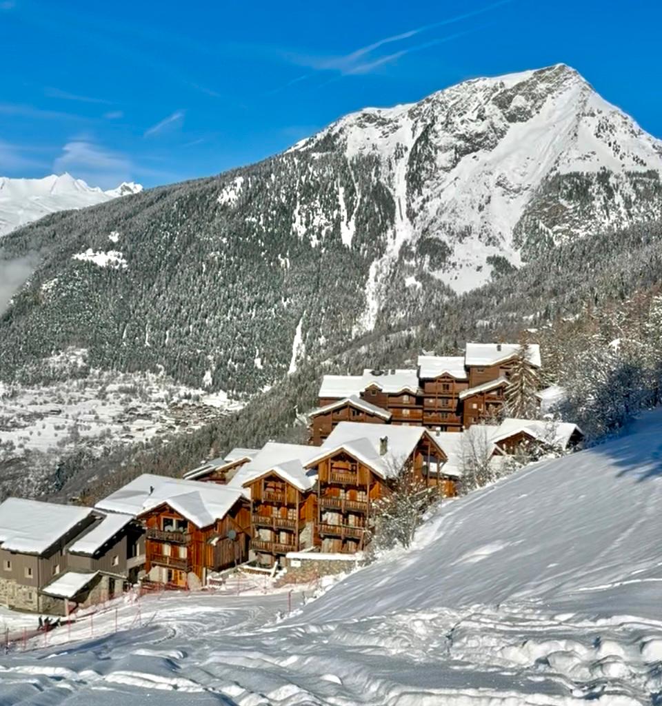 French property for sale in Sainte-Foy-Tarentaise, Savoie - €1,350,000 - photo 