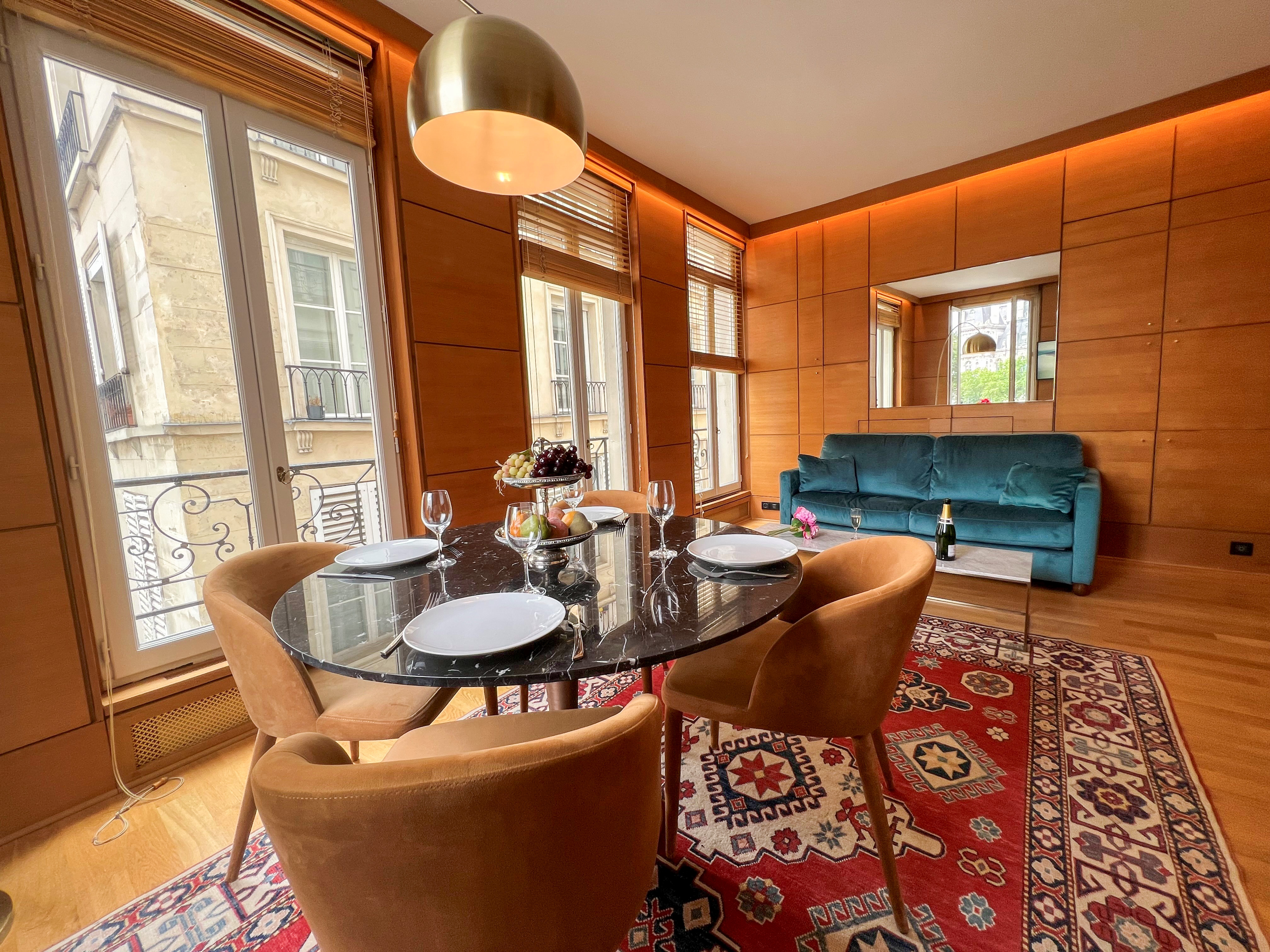 French property for sale in Paris 4e Arrondissement, Paris - €750,000 - photo 
