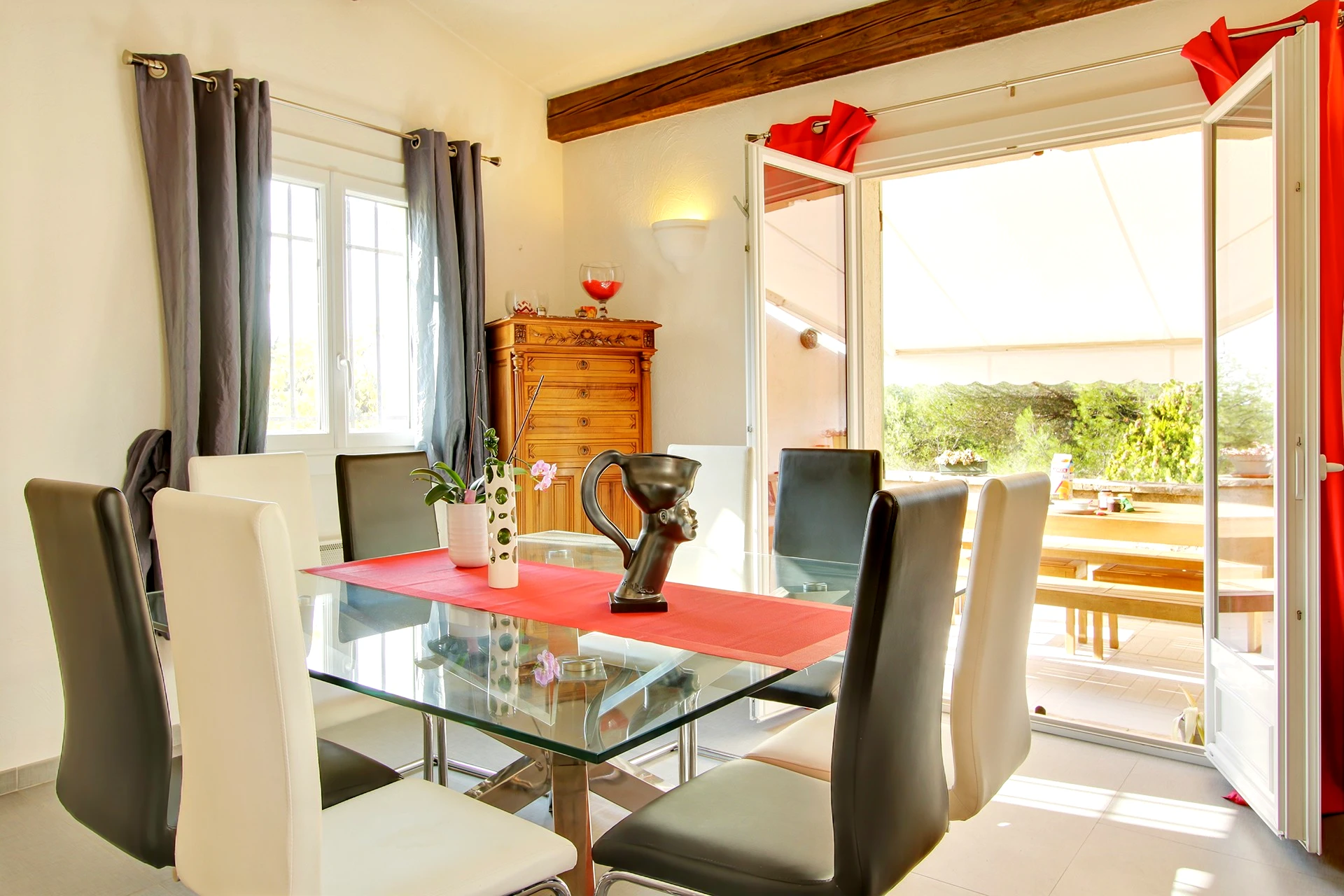 Propriété en France à vendre à La Gaude, Alpes-Maritimes - €1 199 000 - photo 