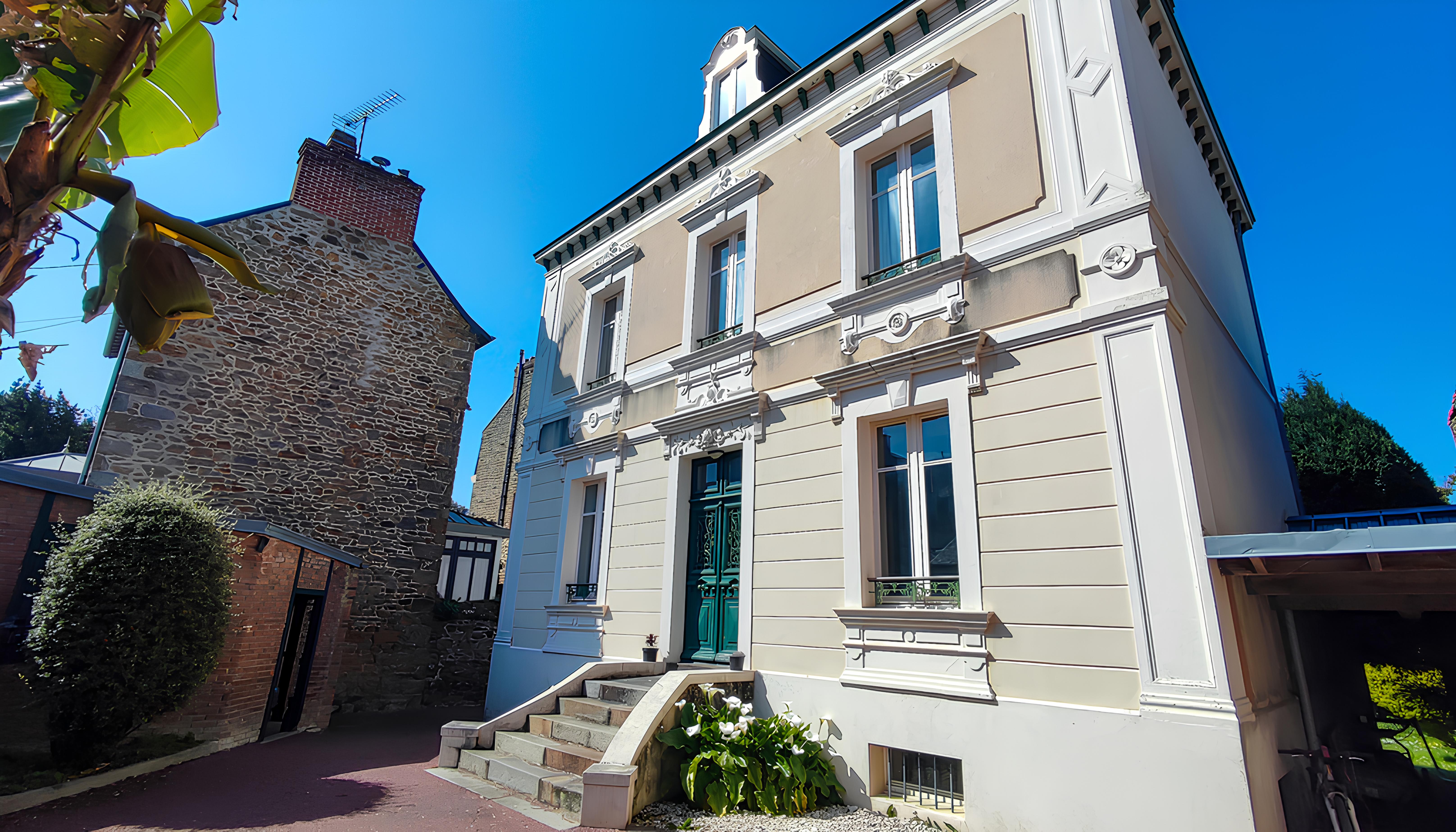 French property for sale in Saint-Malo, Ille-et-Vilaine - €1,470,000 - photo 