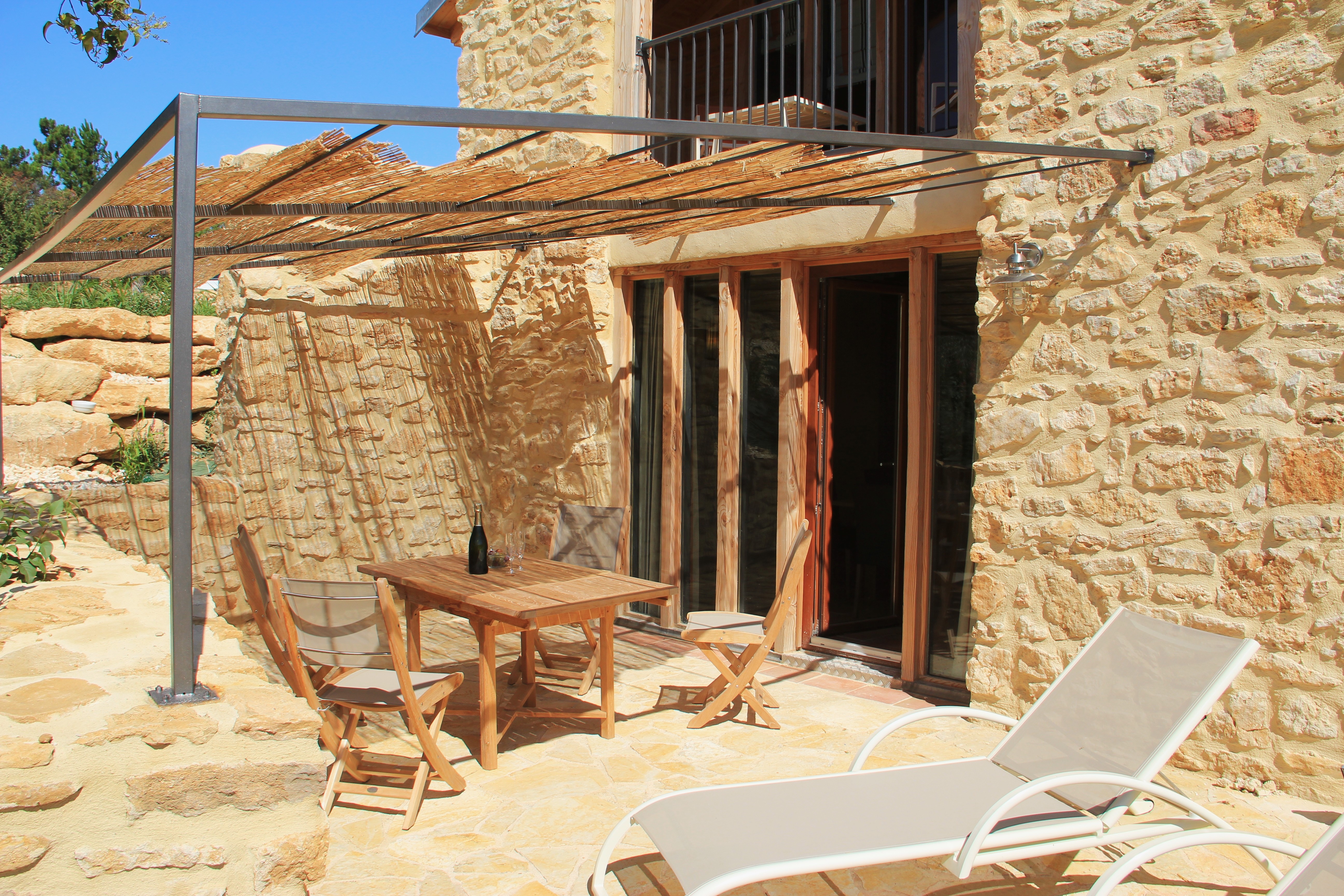 Propriété en France à vendre à Tresques, Gard - €2 100 000 - photo 