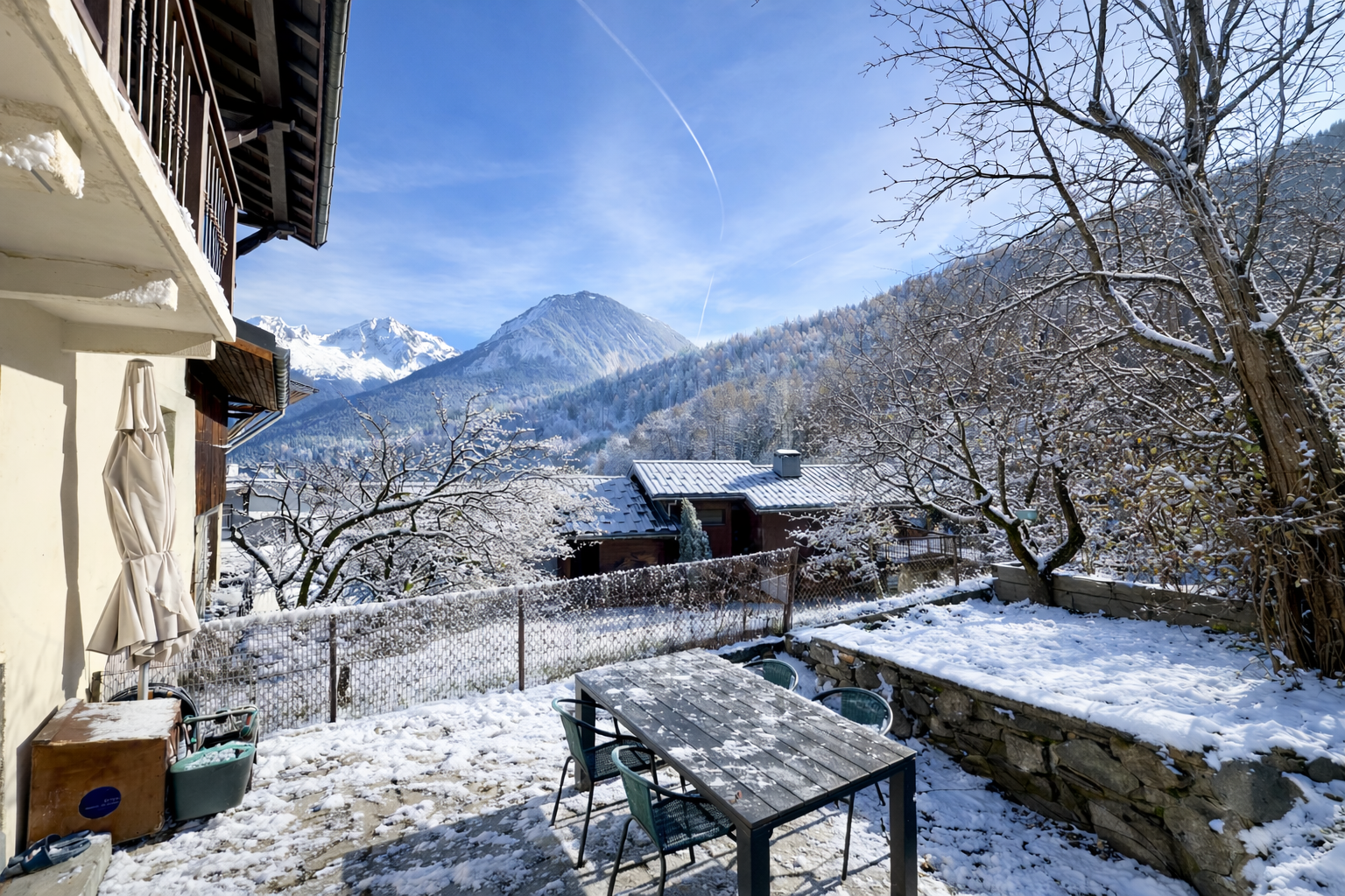 French property for sale in Courchevel, Savoie - €995,000 - photo 