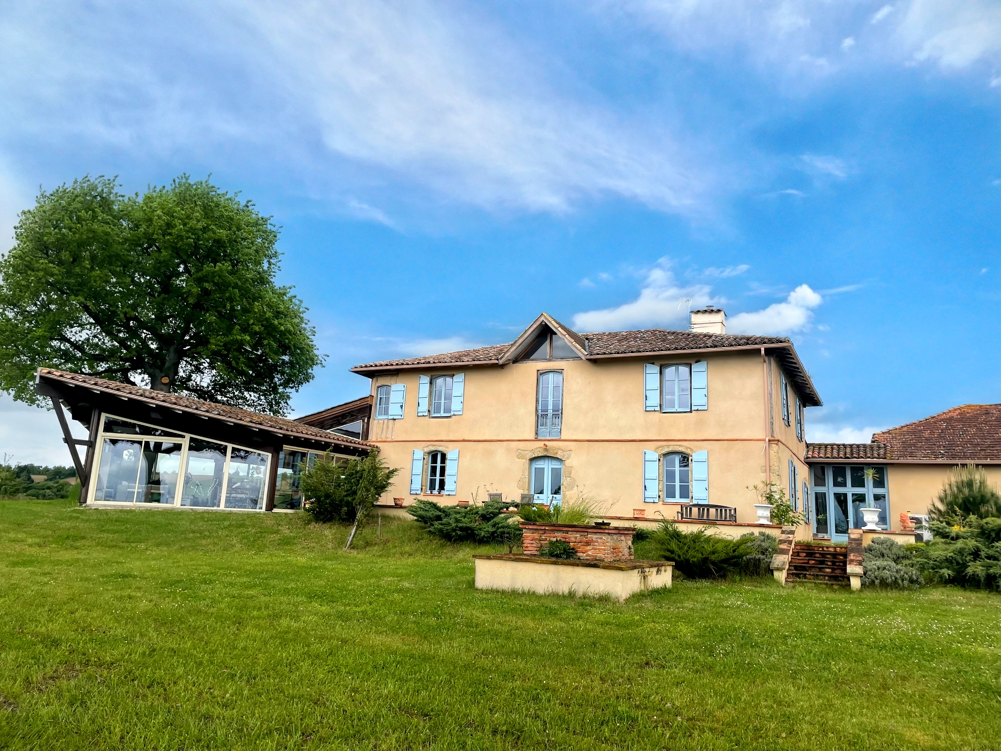 Propriété en France à vendre à Simorre, Gers - €795 000 - photo 