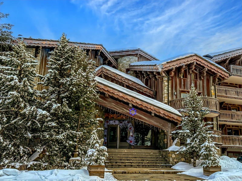 Propriété en France à vendre à Courchevel, Savoie - €1 965 000 - photo 