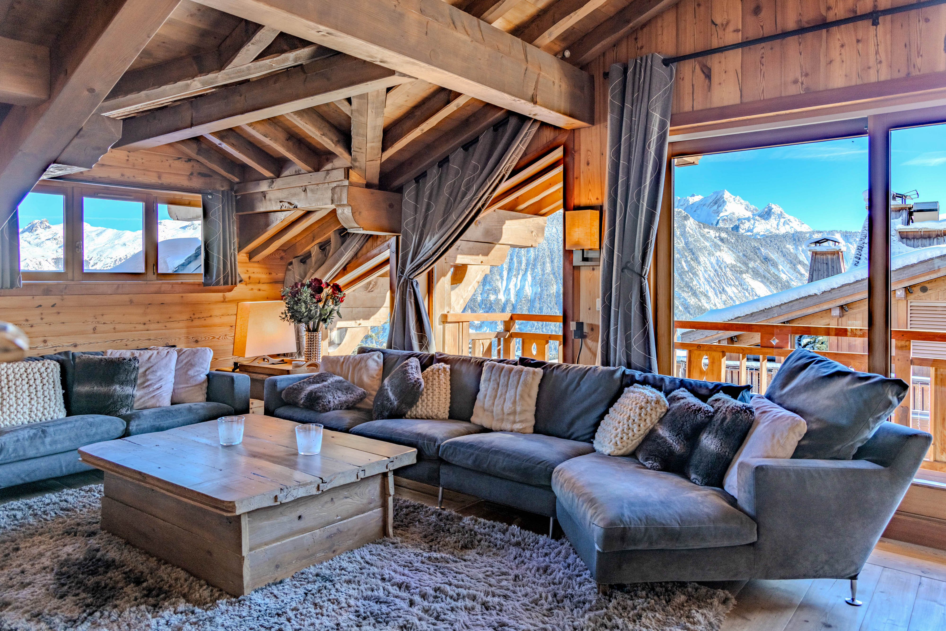 French property for sale in Courchevel, Savoie - €12,500,000 - photo 