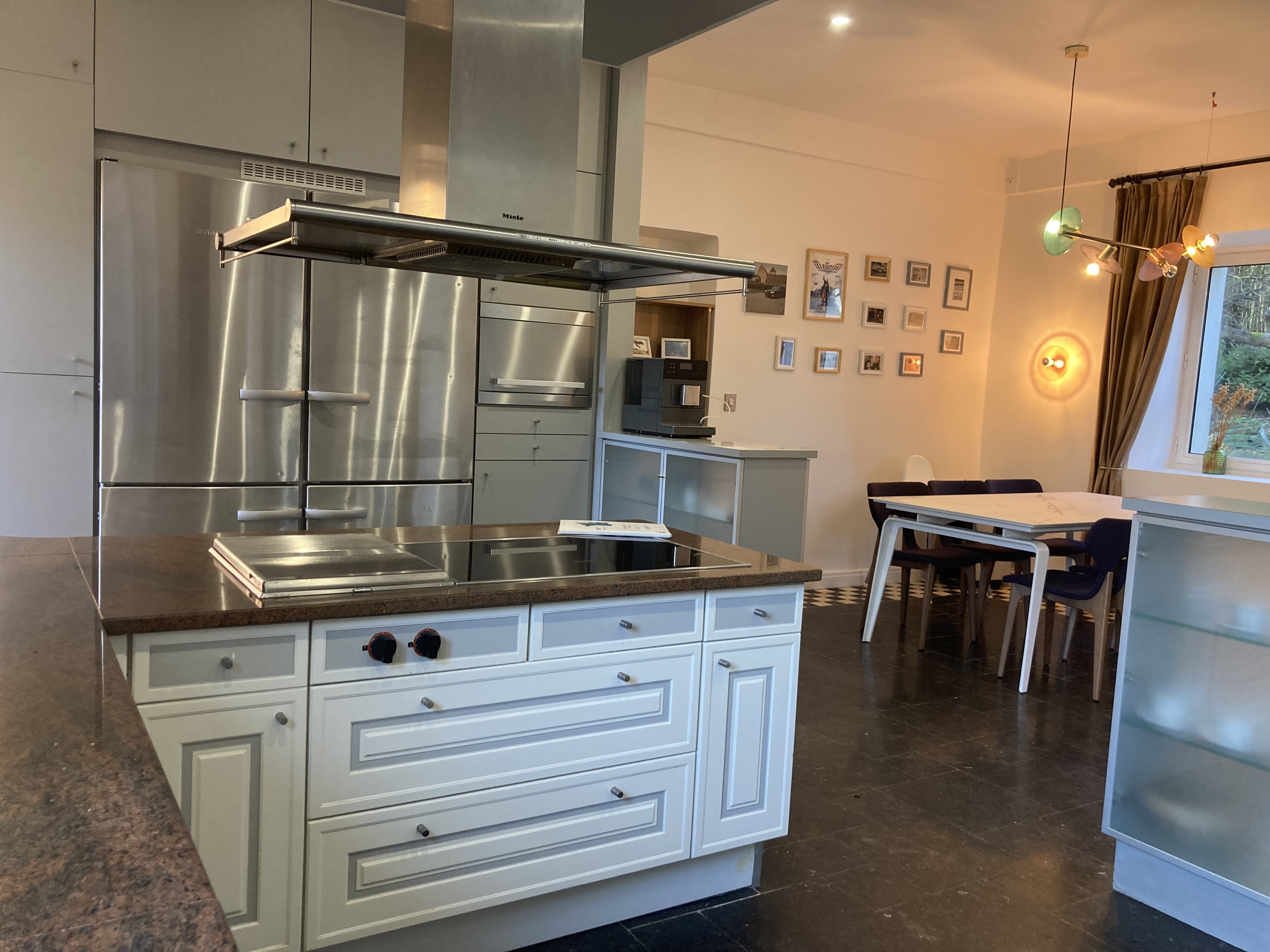 French property for sale in Thoiry, Yvelines - €2,280,000 - photo 