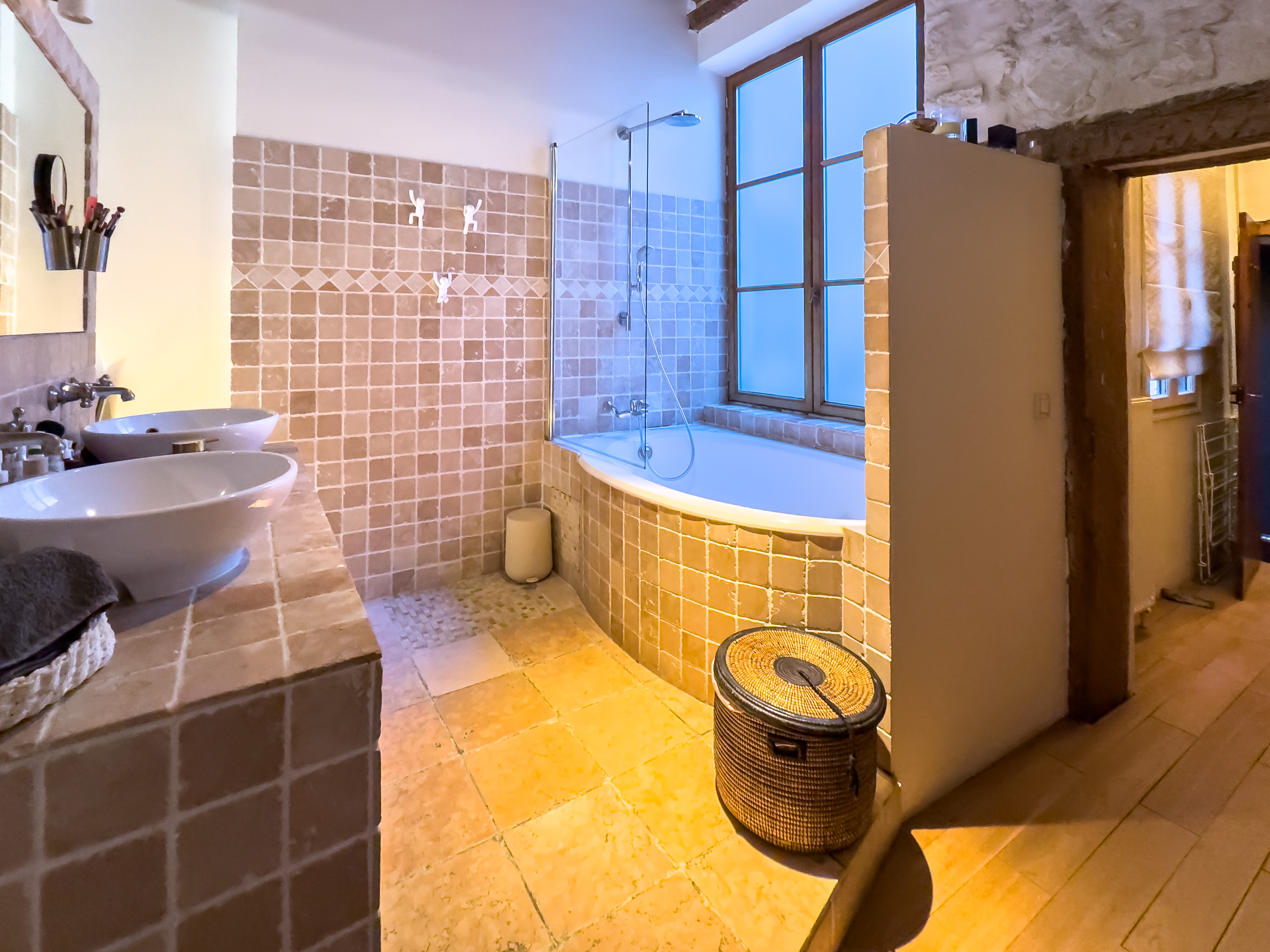 Propriété en France à vendre à Paris 3e Arrondissement, Paris - €1 275 000 - photo 