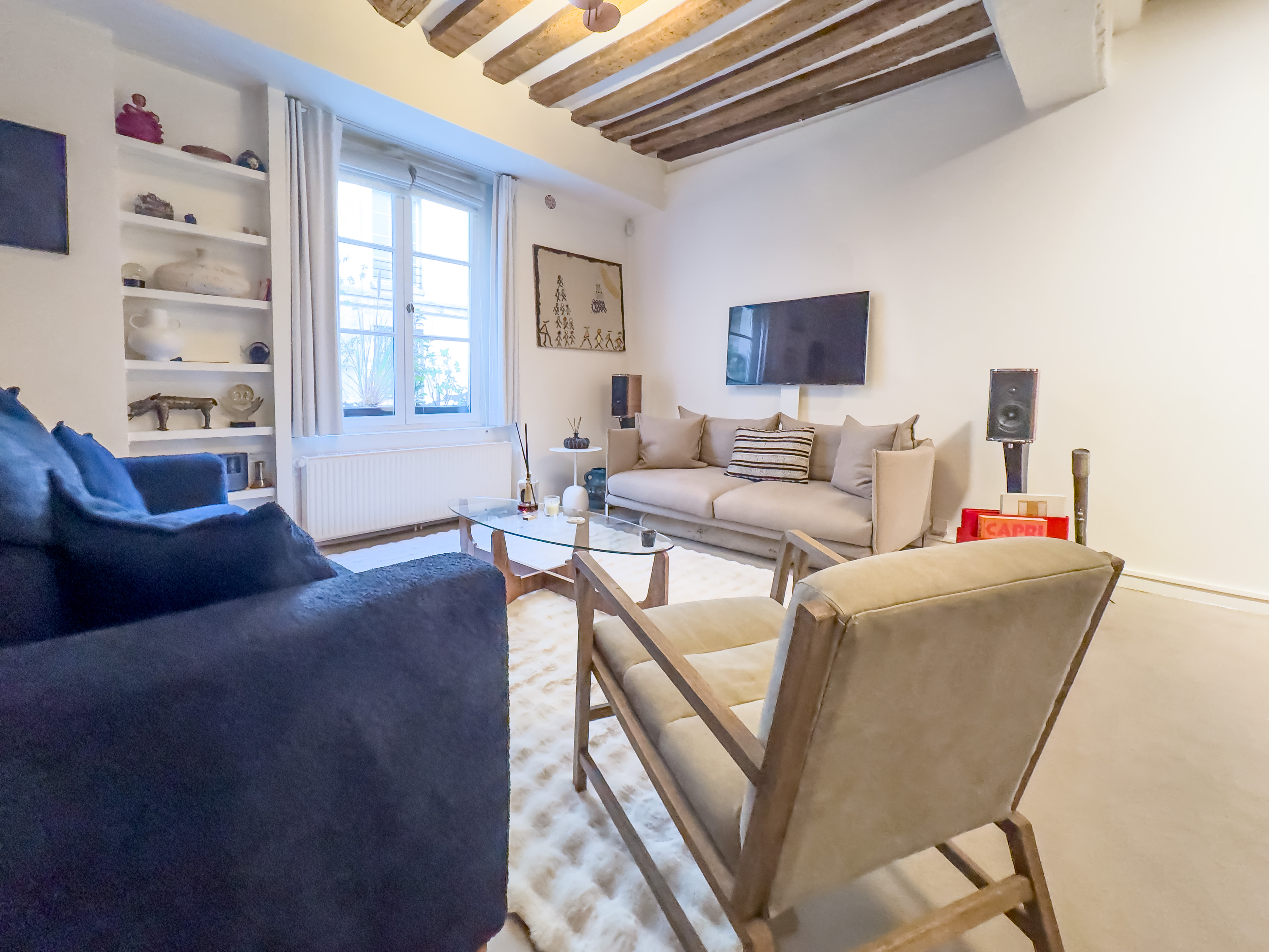 French property for sale in Paris 3e Arrondissement, Paris - €1,275,000 - photo 