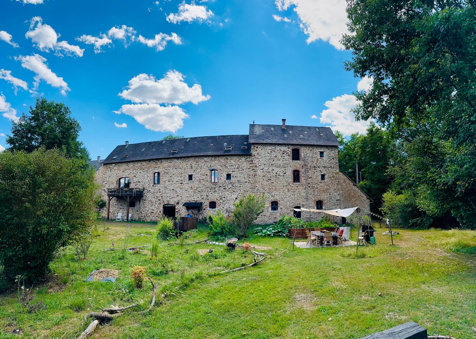 French property for sale in Château-Chervix, Haute-Vienne - €585,000 - photo 