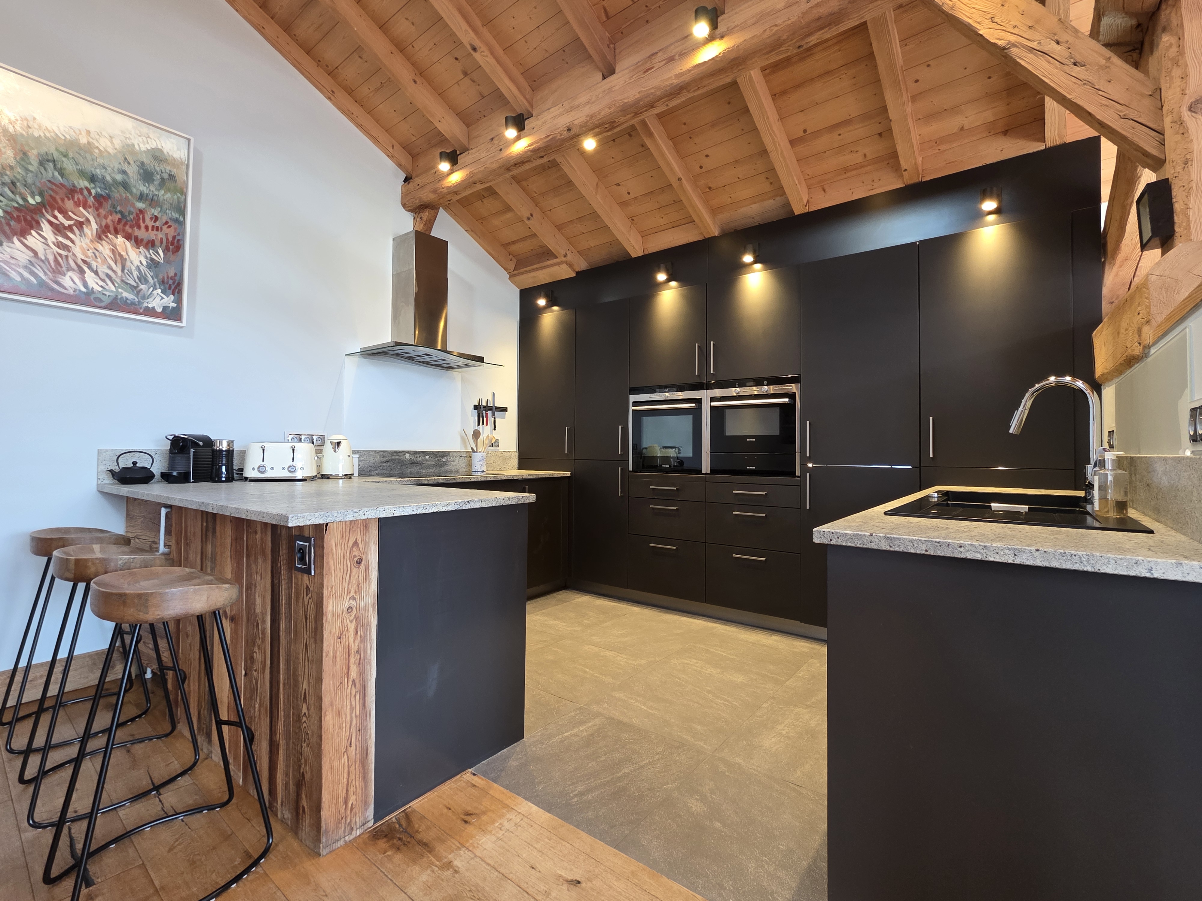 Propriété en France à vendre à Saint-Martin-de-Belleville, Savoie - €2 600 000 - photo 