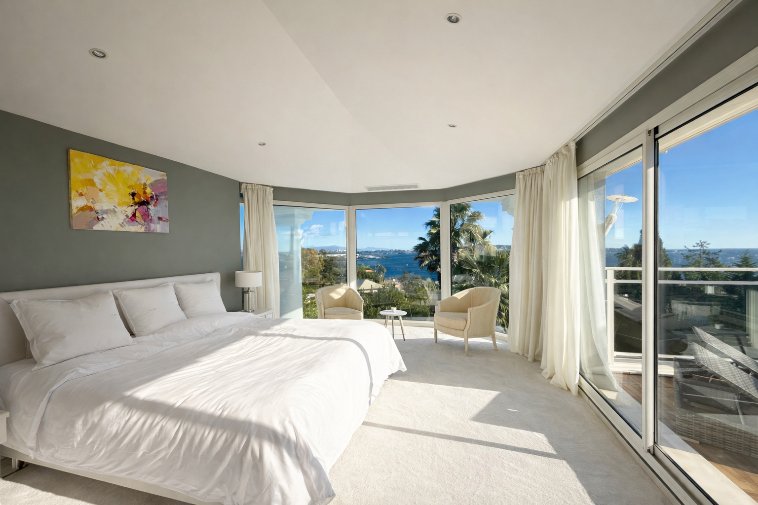 Propriété en France à vendre à Vallauris, Alpes-Maritimes - €7 900 000 - photo 