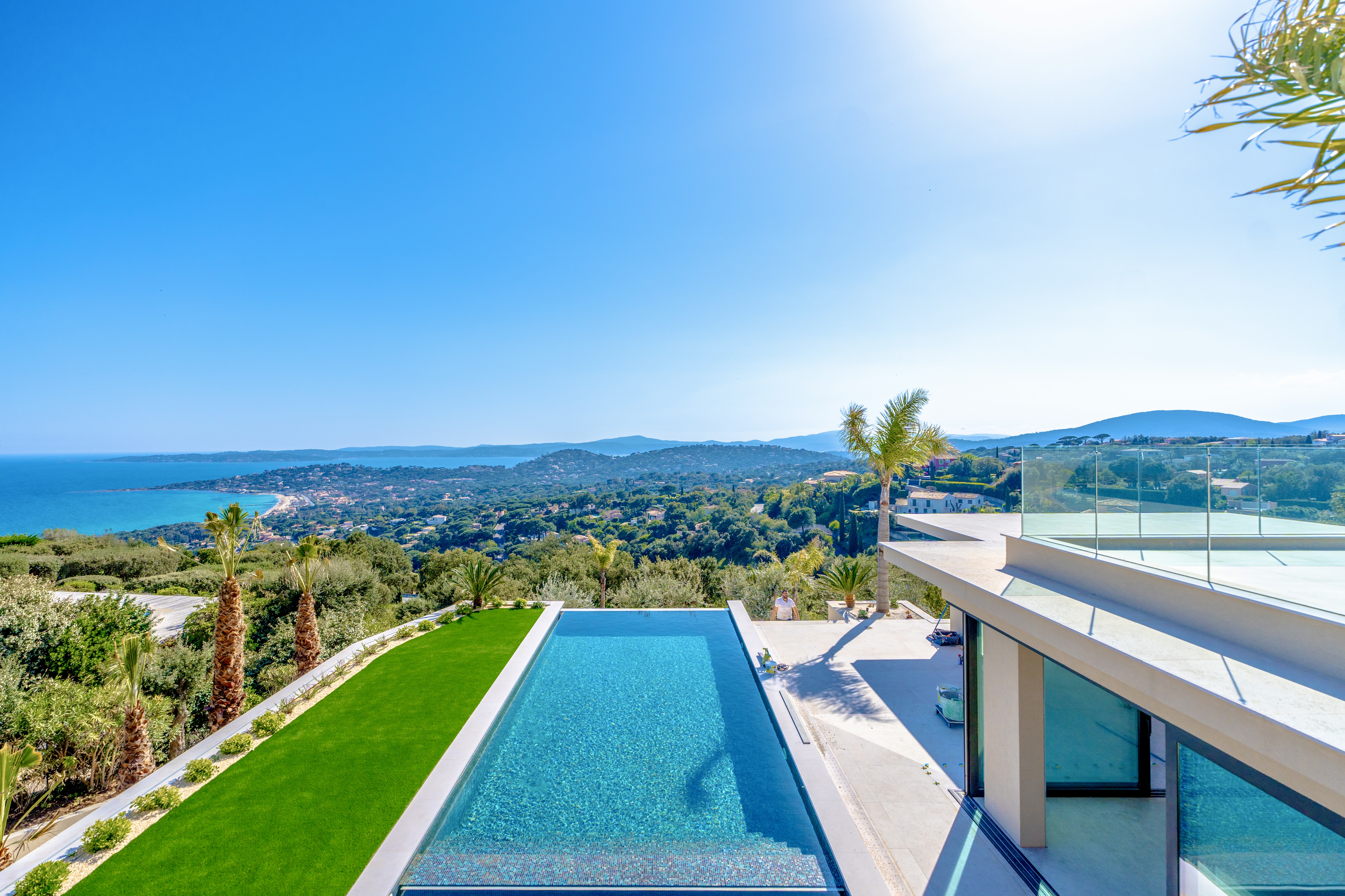 French property for sale in Sainte-Maxime, Var - €6,900,000 - photo 